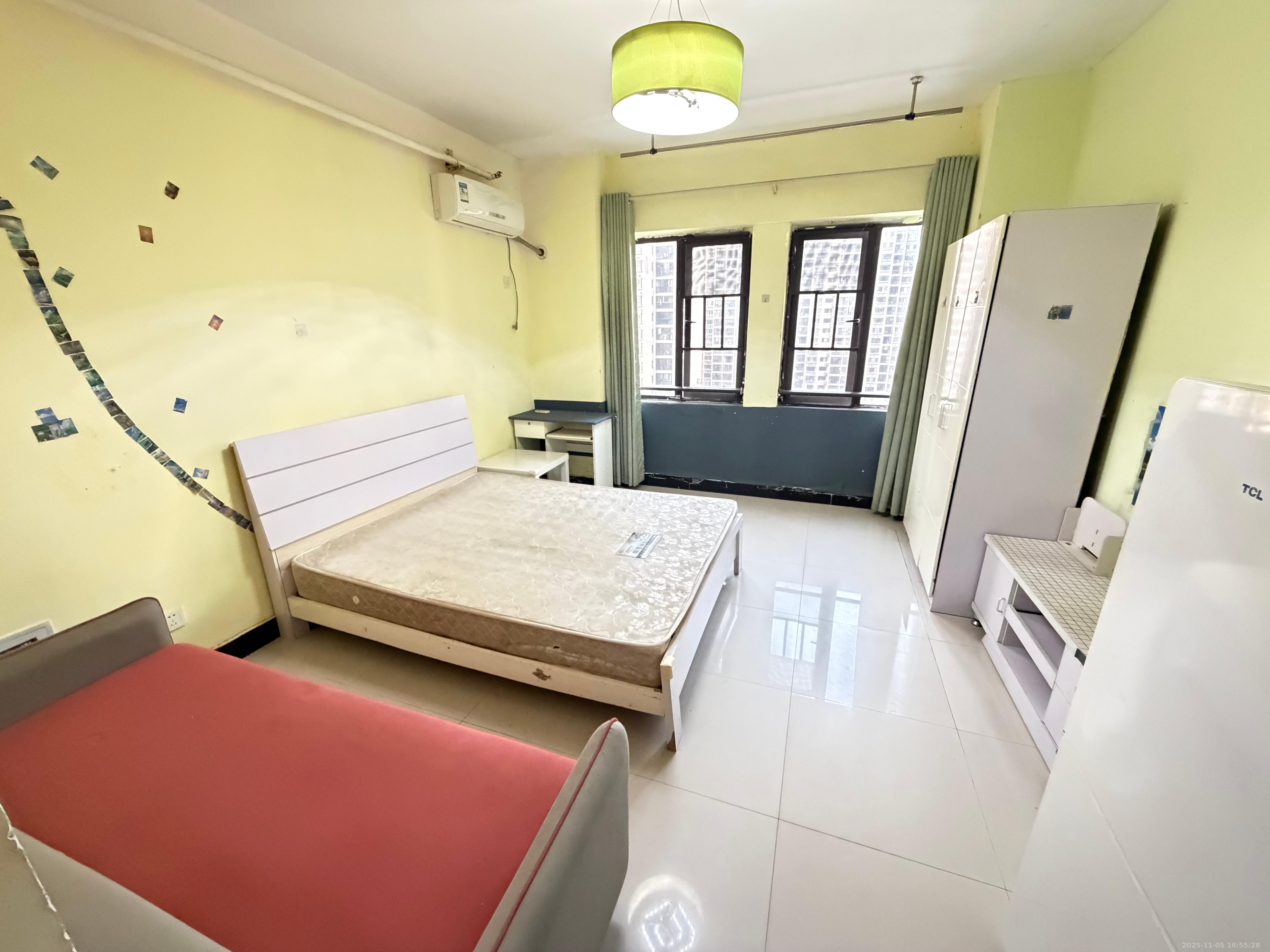 钰龙天下二期(钰龙佳园) 1室1厅1卫 1000.0元/月 钰龙天下二期(钰龙佳园) 1室1厅1卫 1000.0元/月室内图