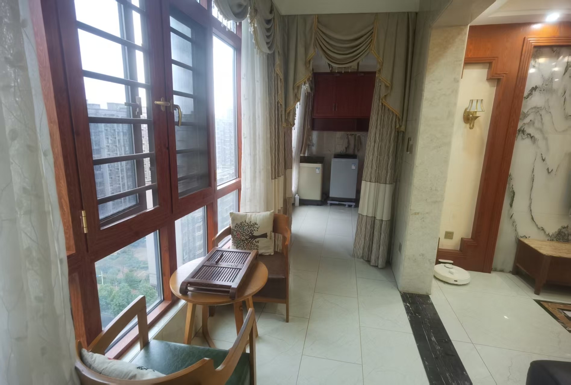 融冠亲城  1室0厅0卫    3200.0元/月室内图