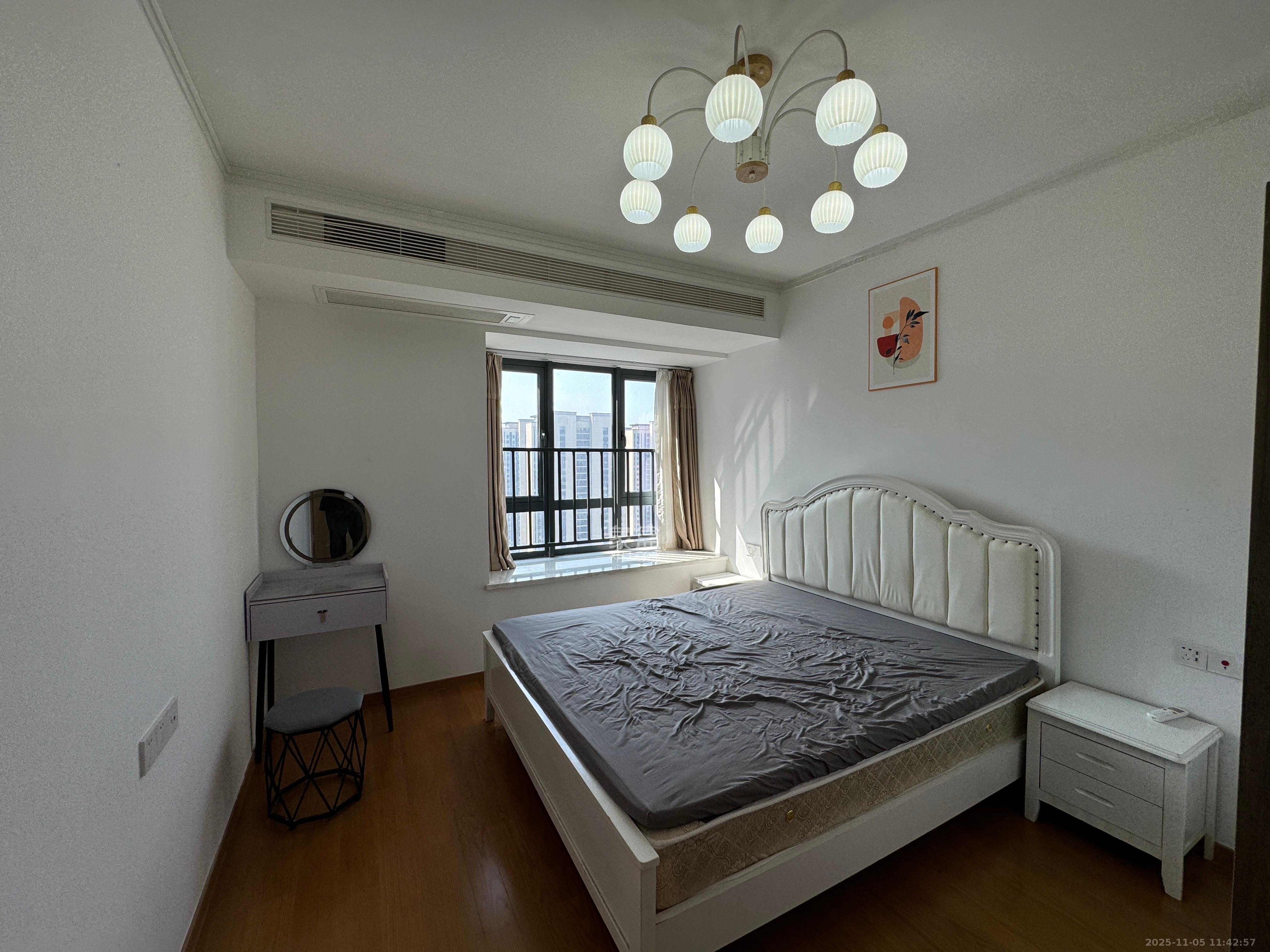 清控湖山雅居北区 4室2厅2卫 2500.0元/月 清控湖山雅居北区 4室2厅2卫 2500.0元/月室内图