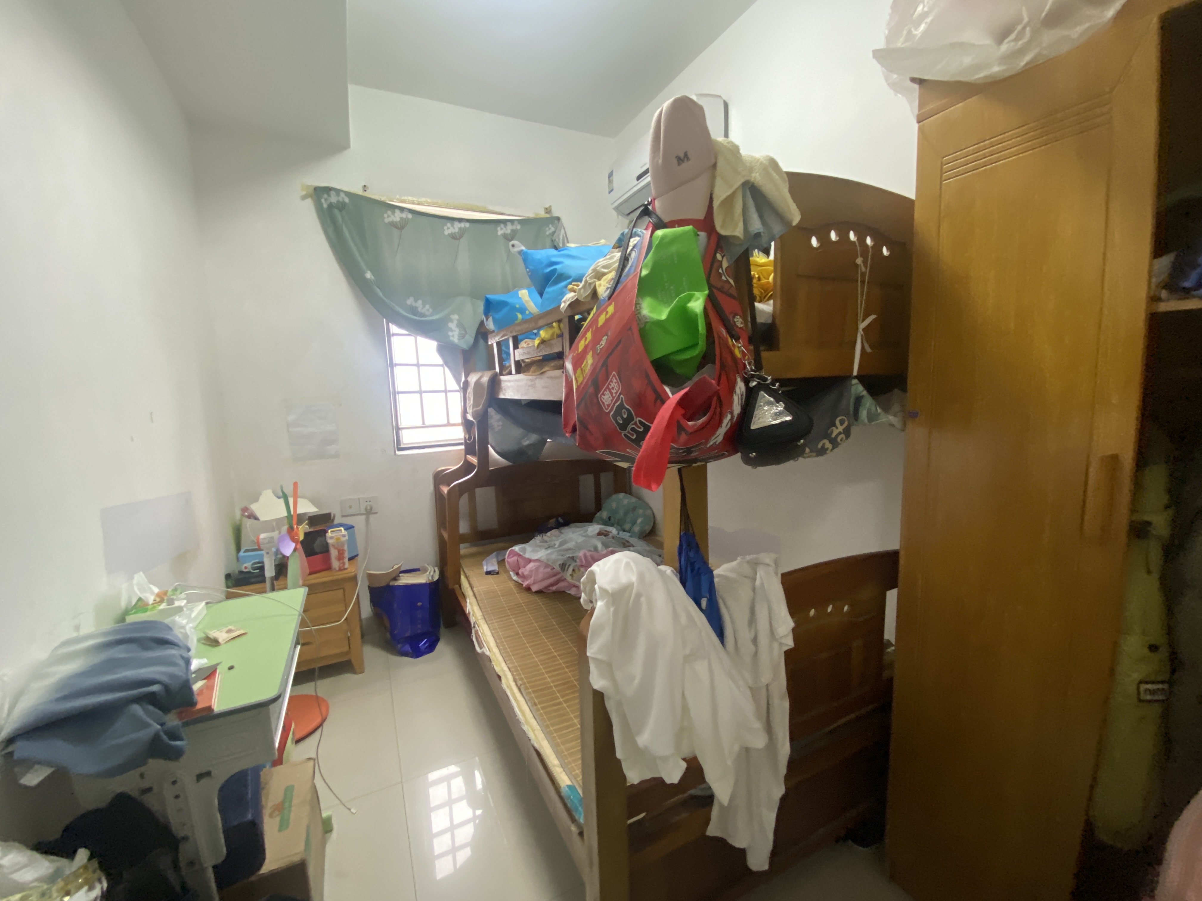 凤翔花园(A区) 2室2厅1卫 1600.0元/月 凤翔花园(A区) 2室2厅1卫 1600.0元/月室内图