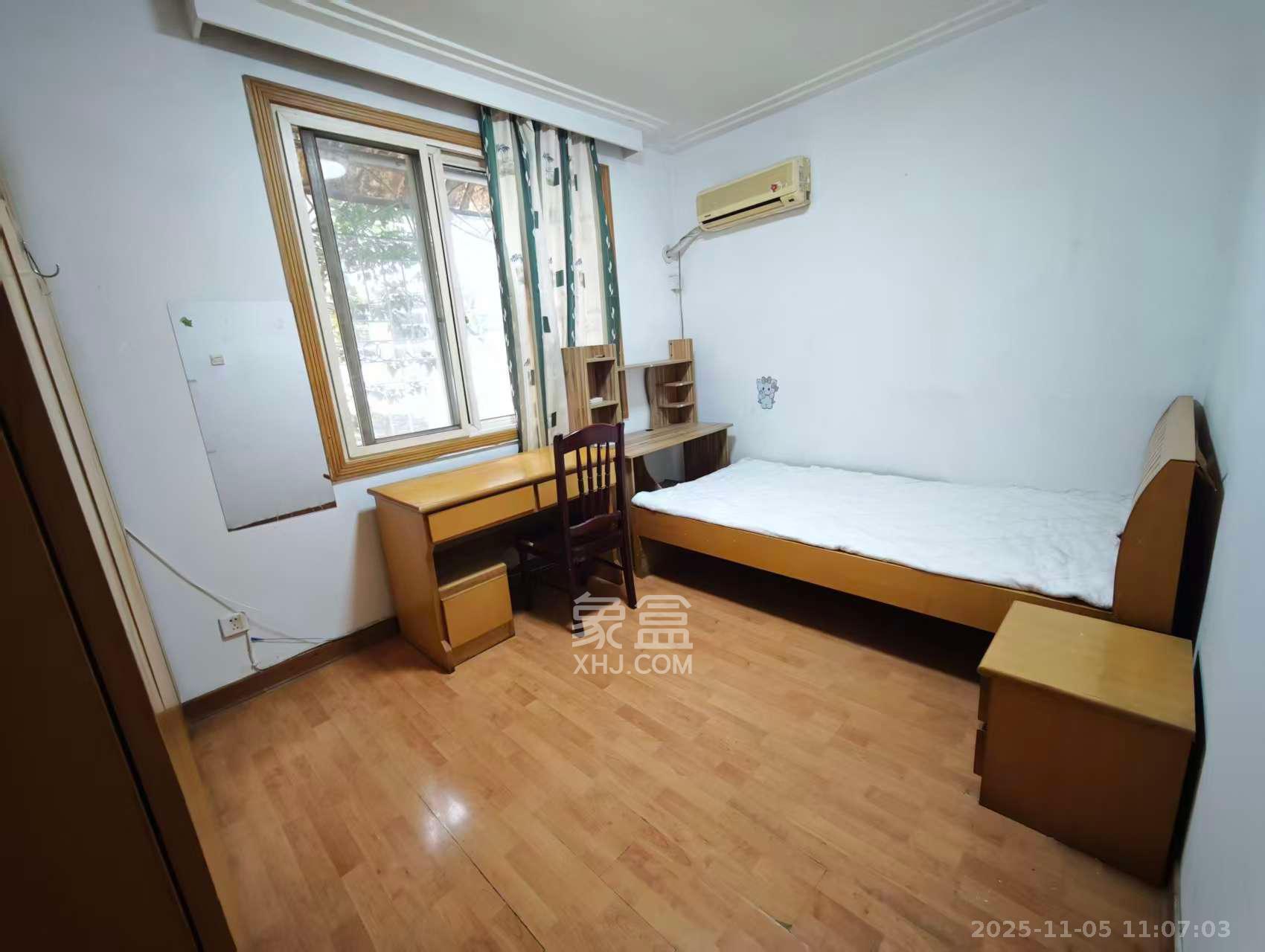 学宫街散盘 1室0厅0卫 2500.0元/月 学宫街散盘 1室0厅0卫 2500.0元/月室内图