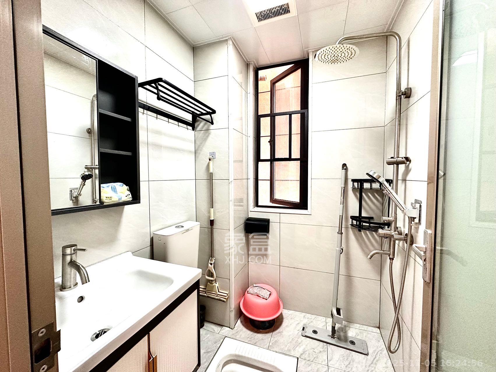 长房明宸府  1室0厅0卫    1700.0元/月室内图