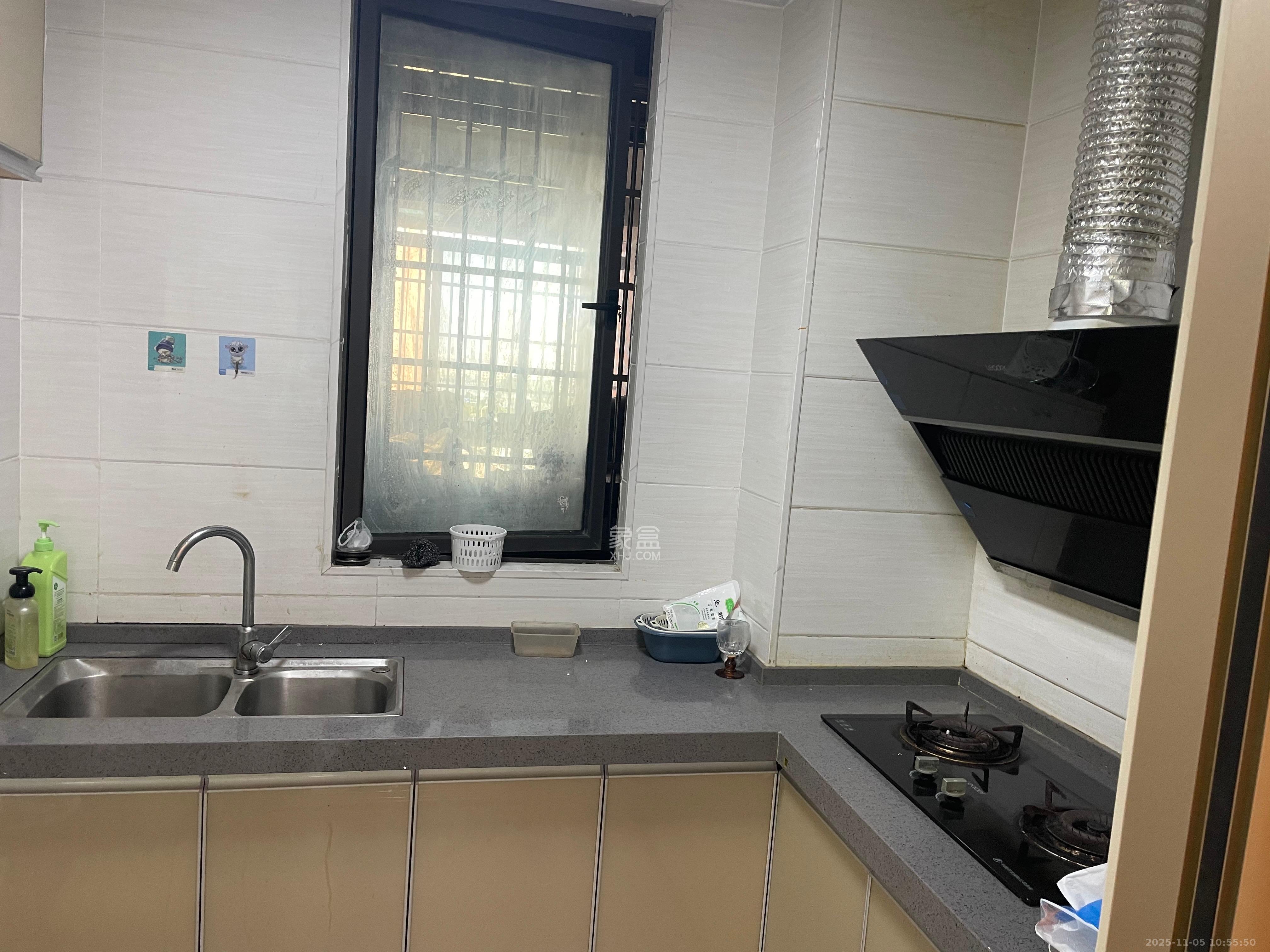 东合新苑 2室2厅1卫 2100.0元/月 东合新苑 2室2厅1卫 2100.0元/月室内图