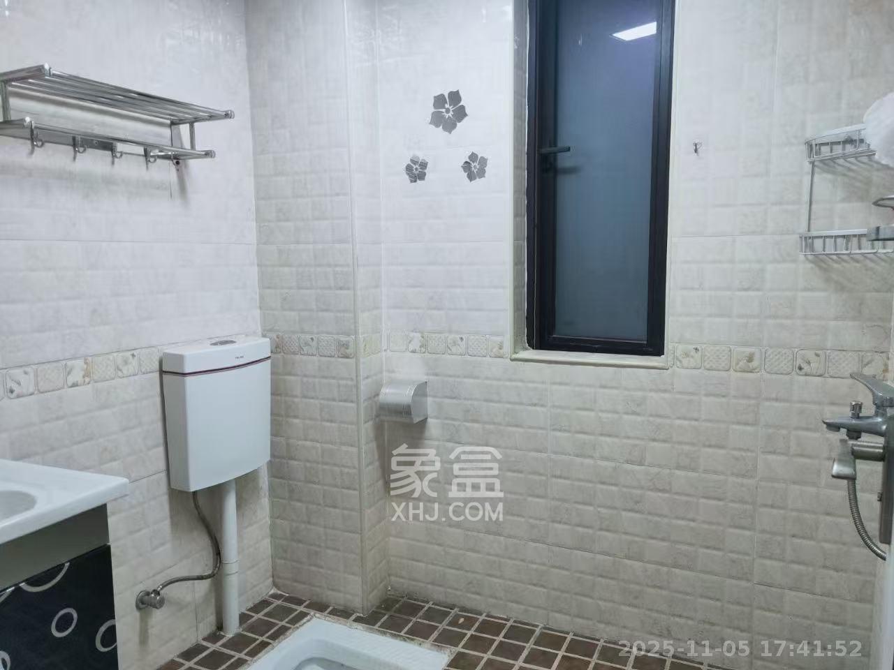 达美D6区  1室1厅1卫    2100.0元/月室内图