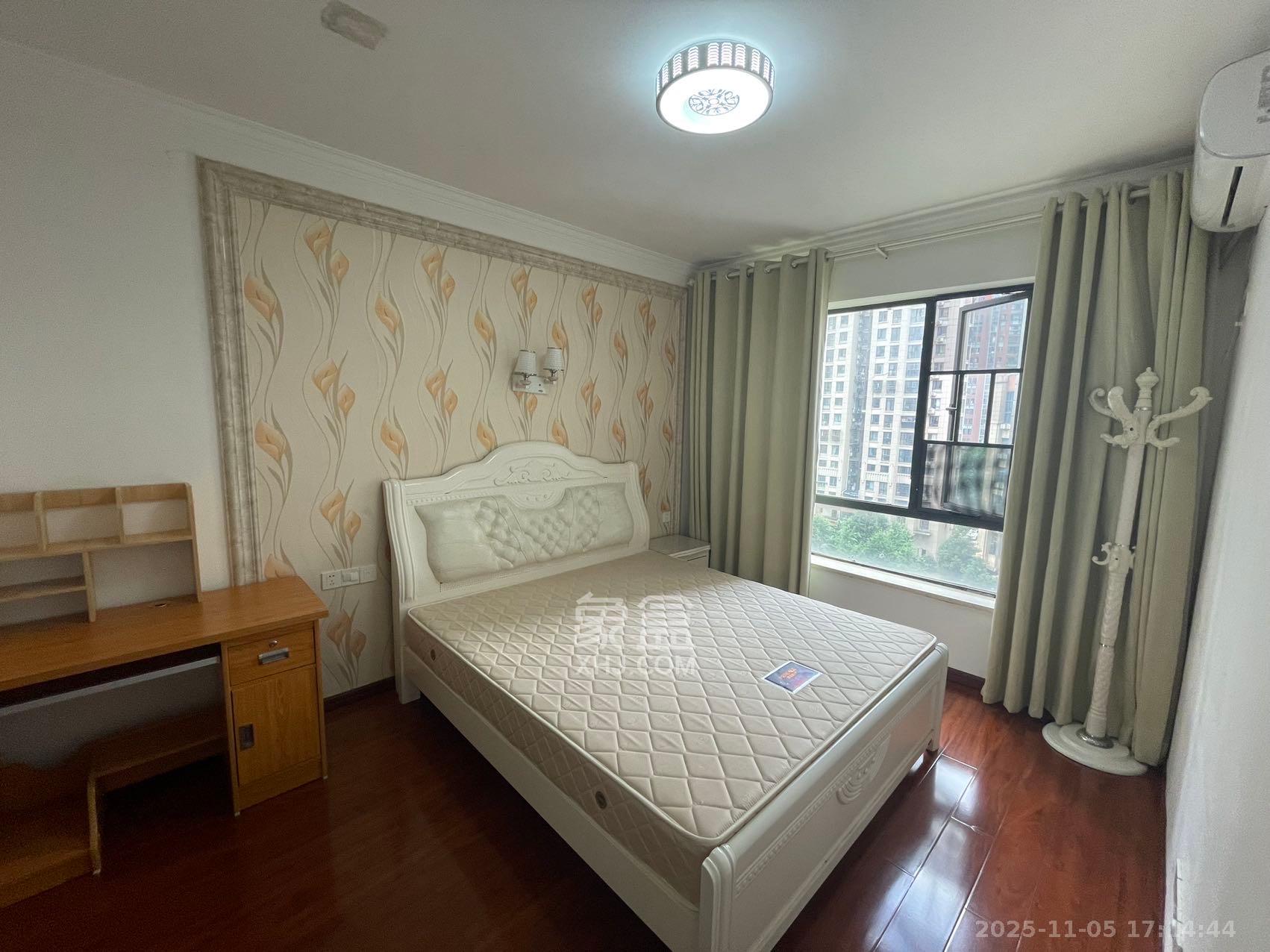 印山蓝色海岸 2室1厅1卫 2000.0元/月 印山蓝色海岸 2室1厅1卫 2000.0元/月室内图