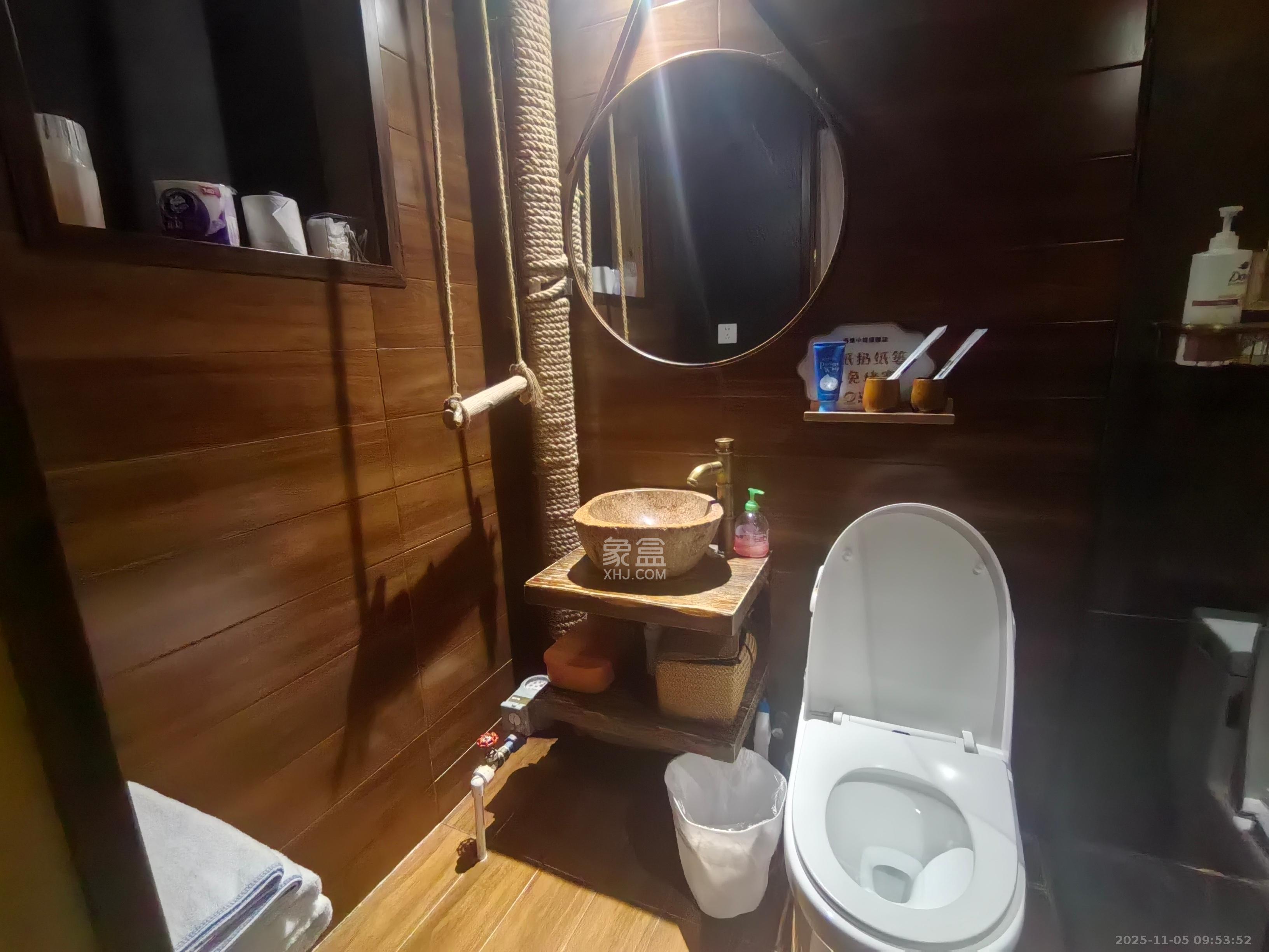 东怡外国(南湖一号) 1室1厅1卫 1600.0元/月 东怡外国(南湖一号) 1室1厅1卫 1600.0元/月室内图