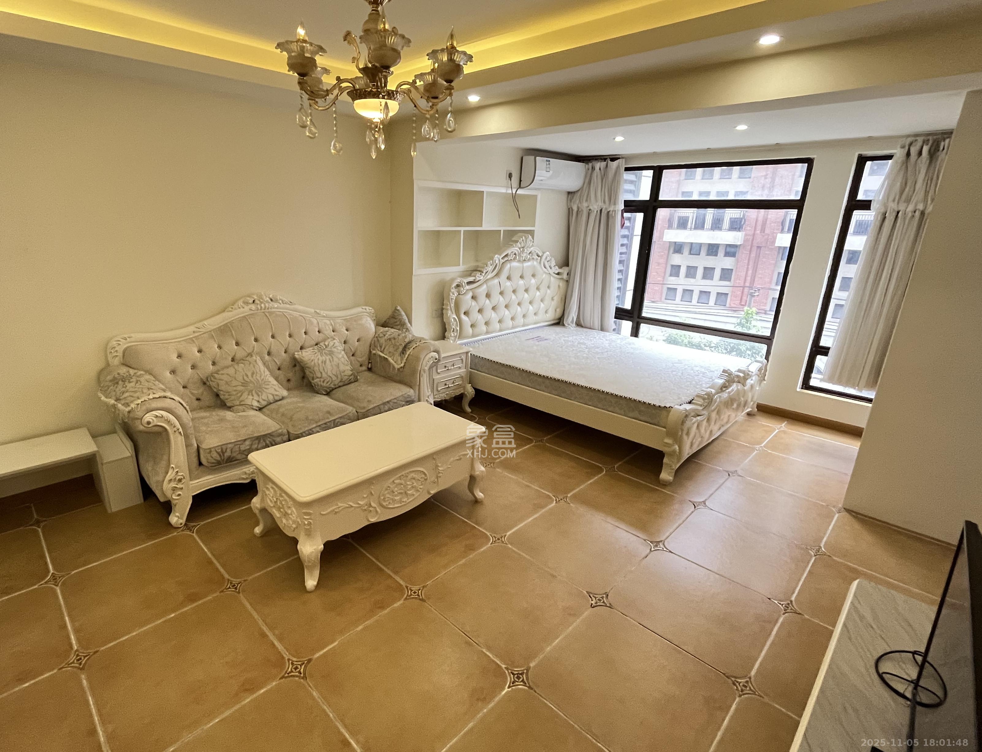 铂宫 1室1厅1卫 2700.0元/月 铂宫 1室1厅1卫 2700.0元/月室内图