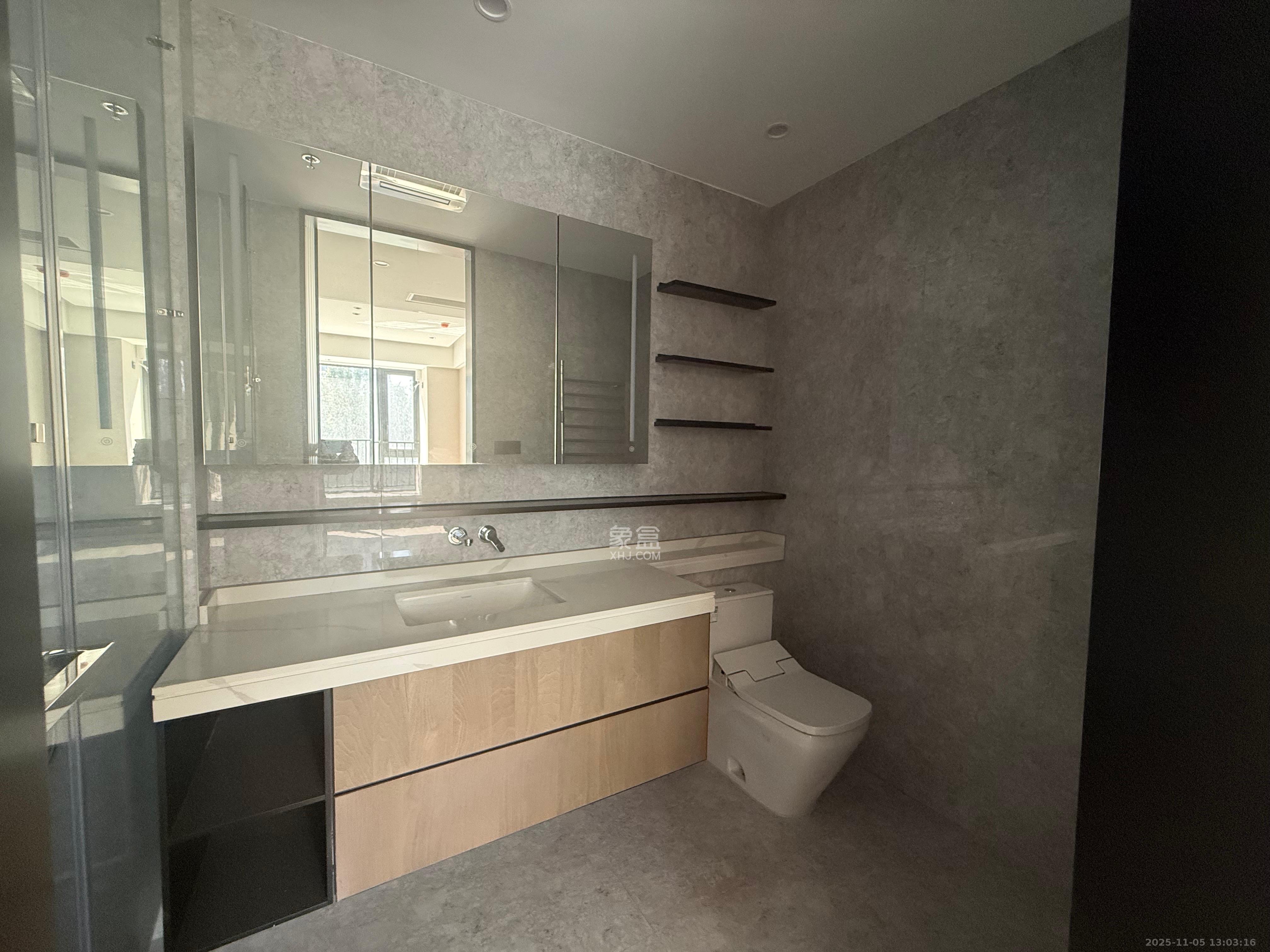 旭辉铂悦湘江 4室2厅3卫 7000.0元/月 旭辉铂悦湘江 4室2厅3卫 7000.0元/月室内图