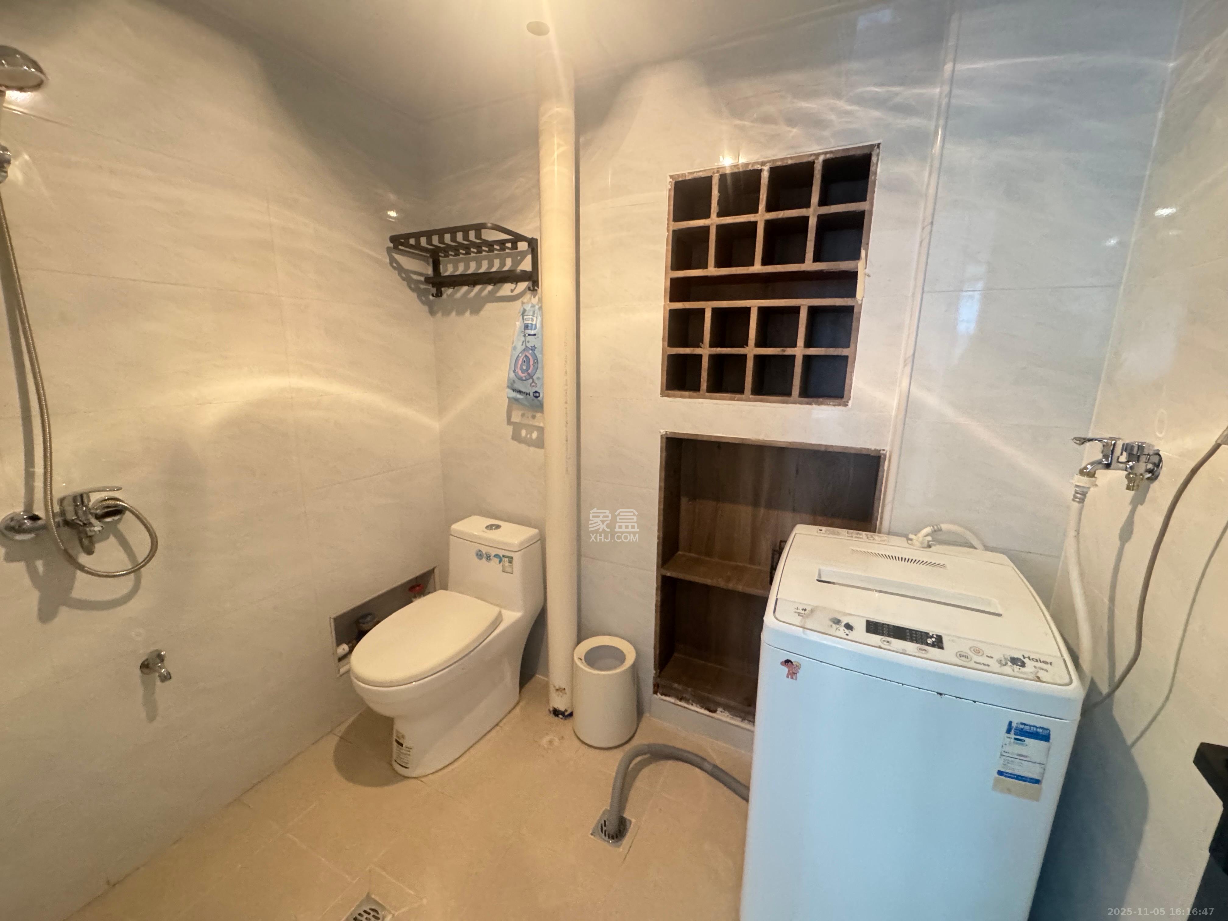 扬帆小区 1室1厅1卫 1900.0元/月 扬帆小区 1室1厅1卫 1900.0元/月室内图