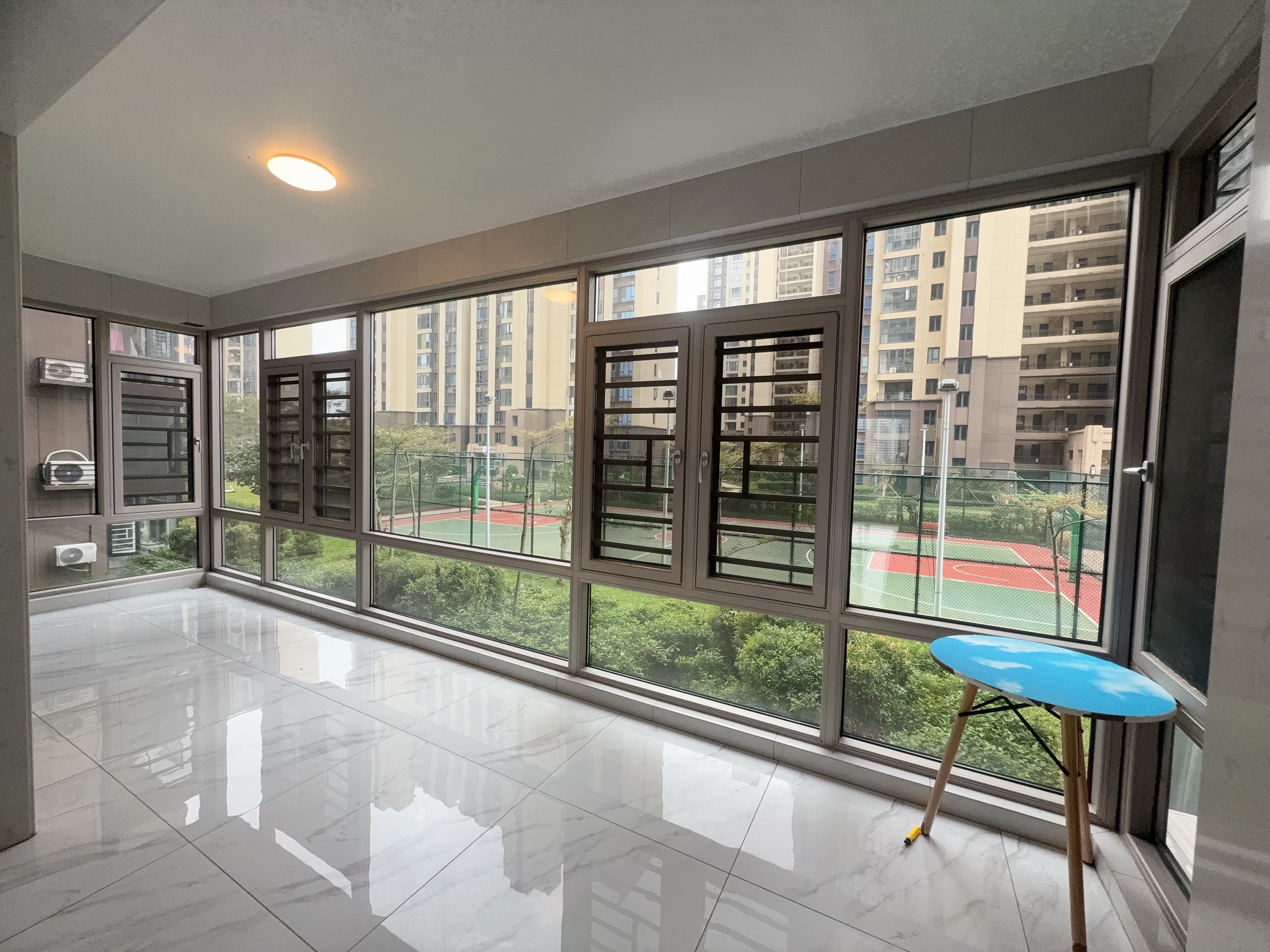 碧桂园公园上城 3室2厅2卫 2600.0元/月 碧桂园公园上城 3室2厅2卫 2600.0元/月室内图