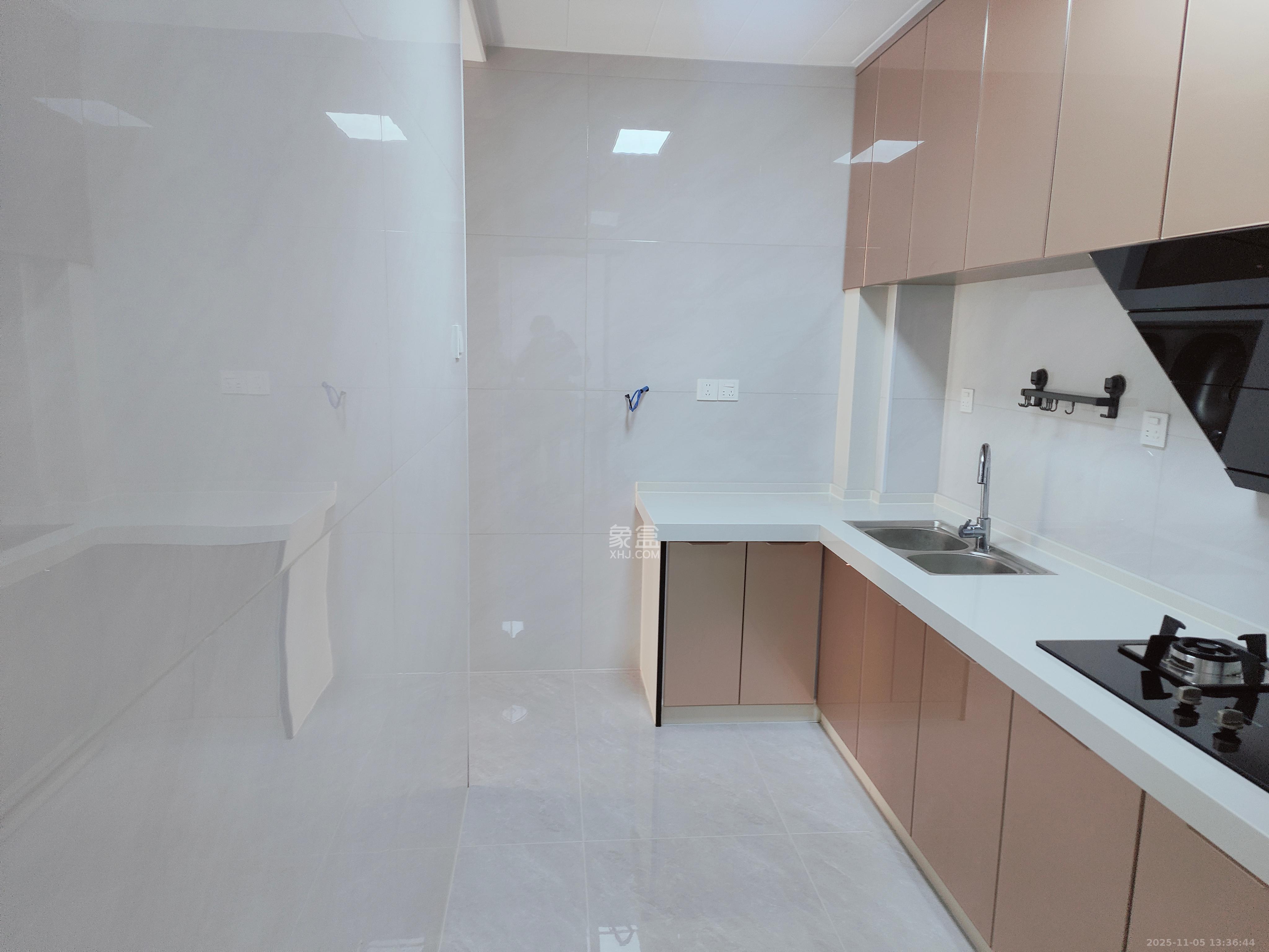 先锋新宇 2室2厅1卫 2400.0元/月 先锋新宇 2室2厅1卫 2400.0元/月室内图