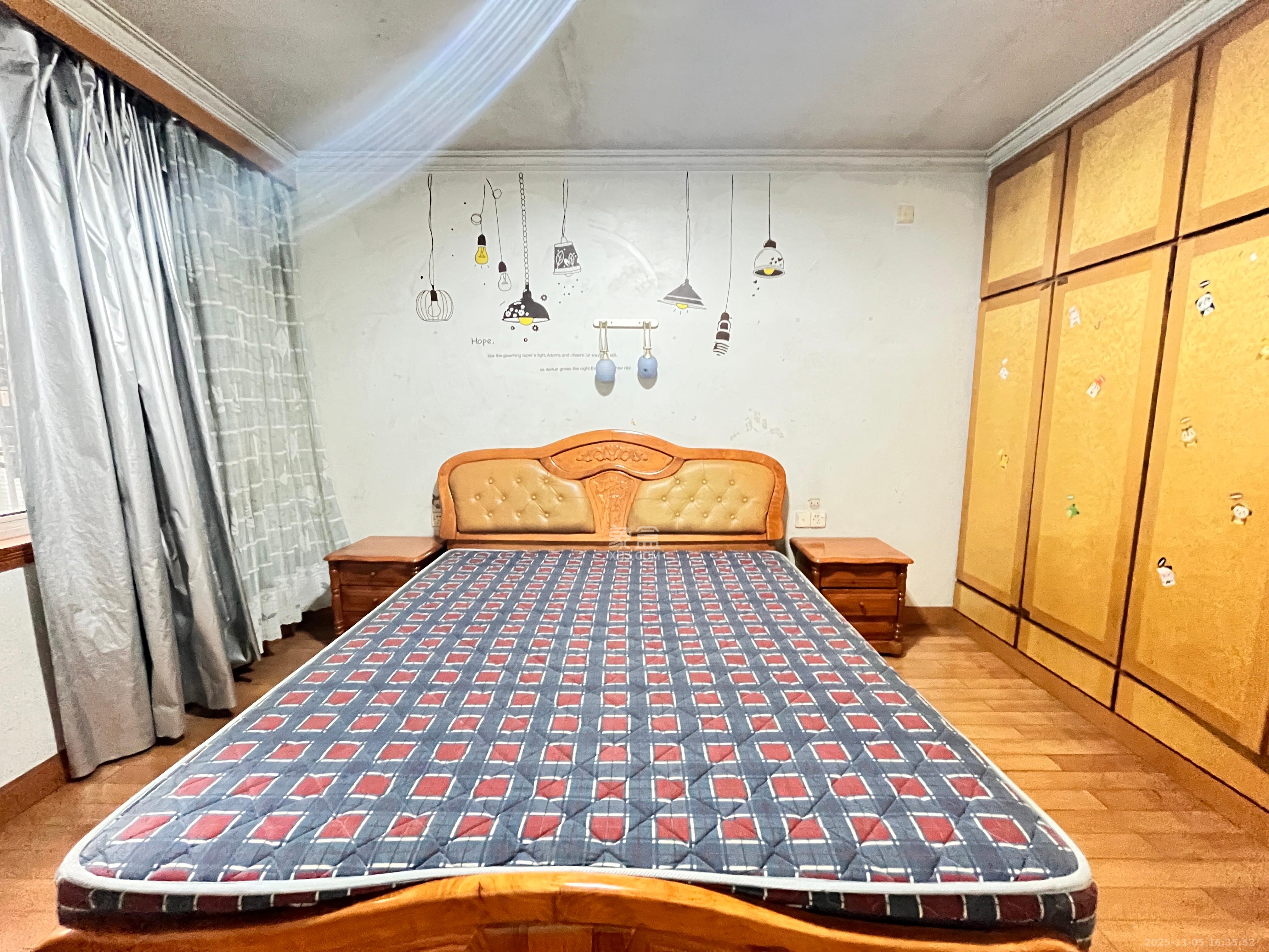 德政园  2室2厅1卫    1800.0元/月室内图