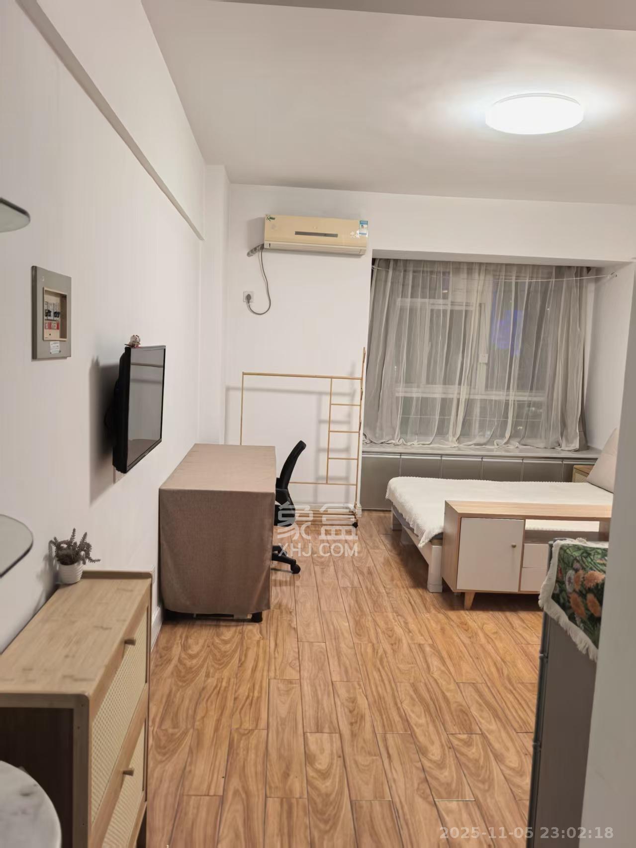 新天地(温馨家园)新长江宾馆 1室1厅1卫 1400.0元/月 新天地(温馨家园)新长江宾馆 1室1厅1卫 1400.0元/月室内图