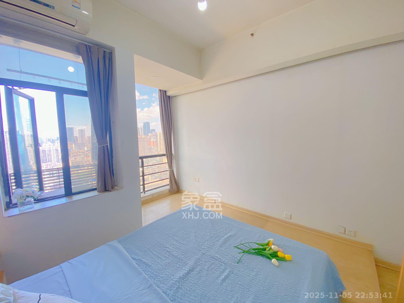 YO领域(领御大厦) 1室1厅1卫 2200.0元/月 YO领域(领御大厦) 1室1厅1卫 2200.0元/月室内图