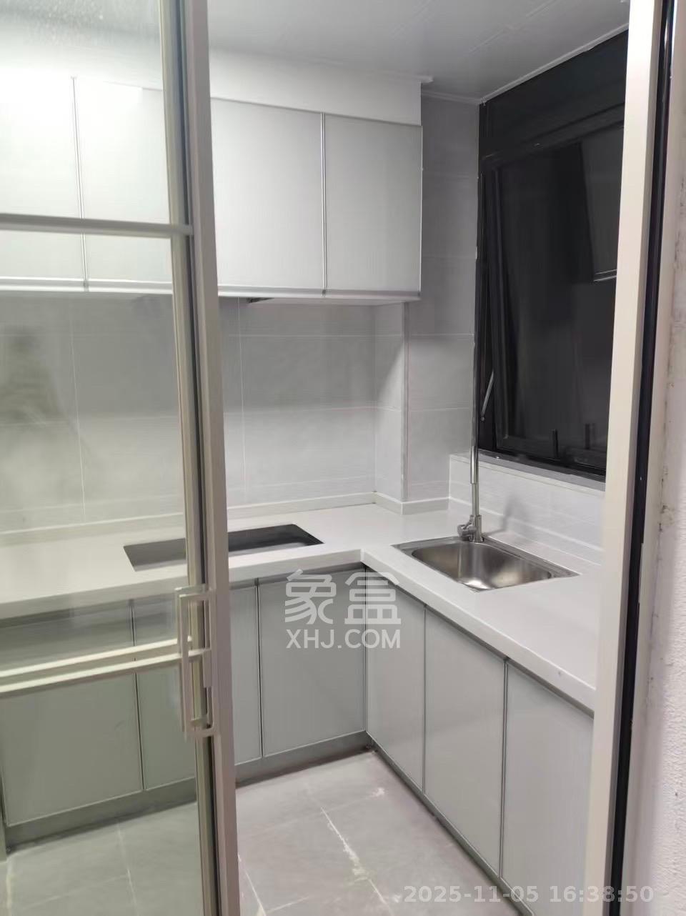 汉唐世家二期 1室0厅0卫 2000.0元/月 汉唐世家二期 1室0厅0卫 2000.0元/月室内图