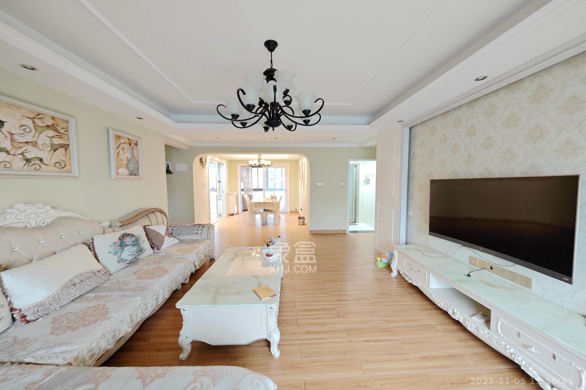 新城新世界一二三期  3室2厅1卫    147.0万室内图1