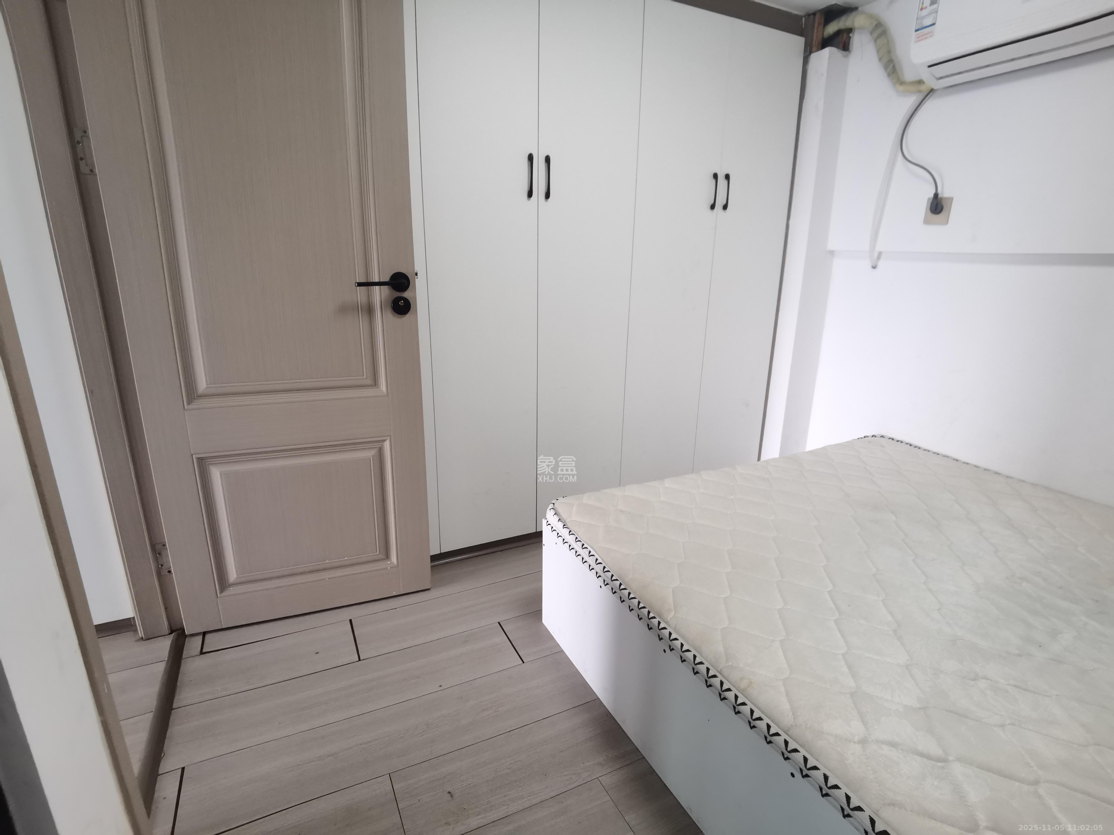 新城悦隽公园  2室1厅1卫    1600.0元/月室内图