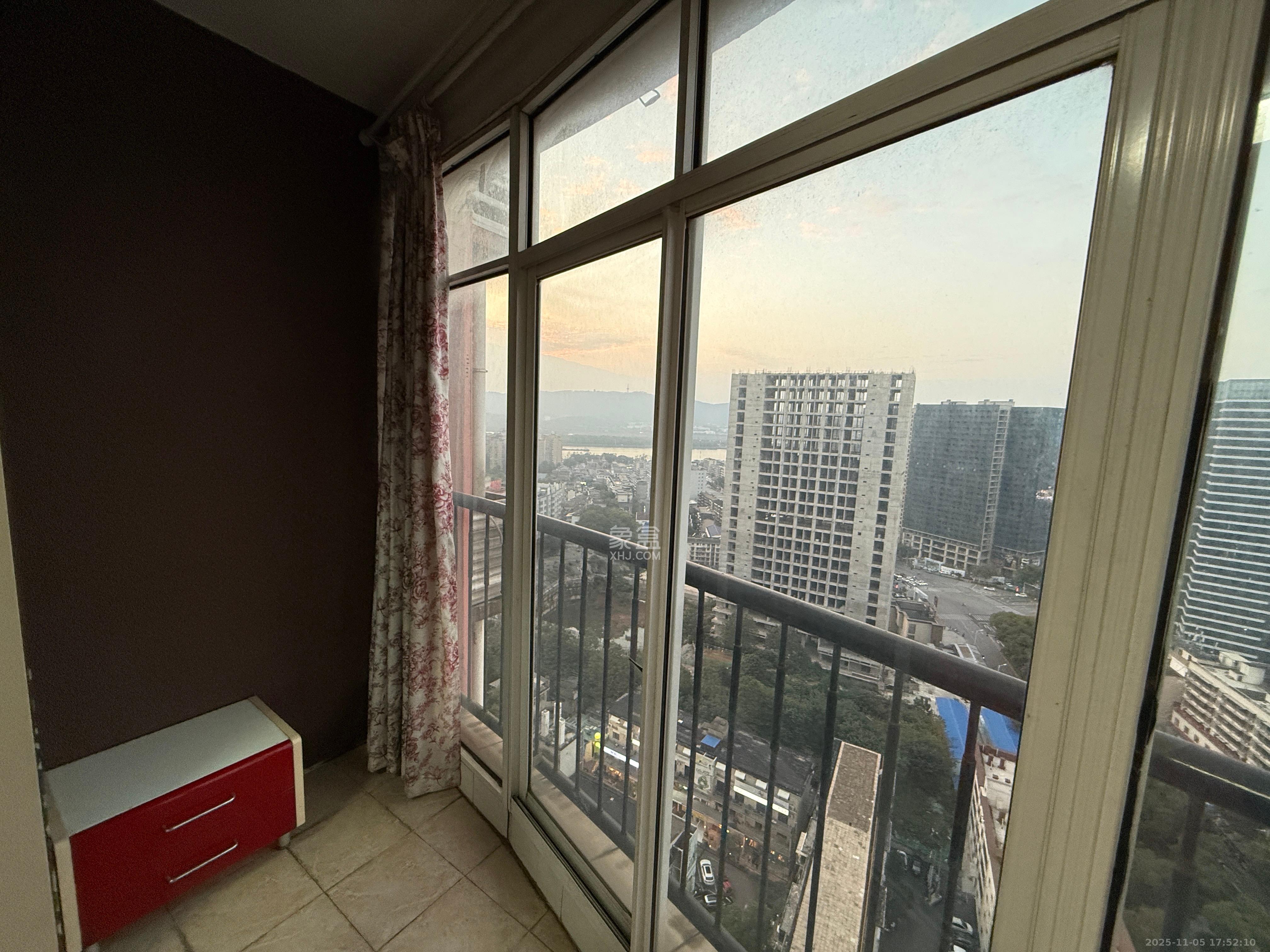 白沙晶城  1室0厅1卫    1500.0元/月室内图