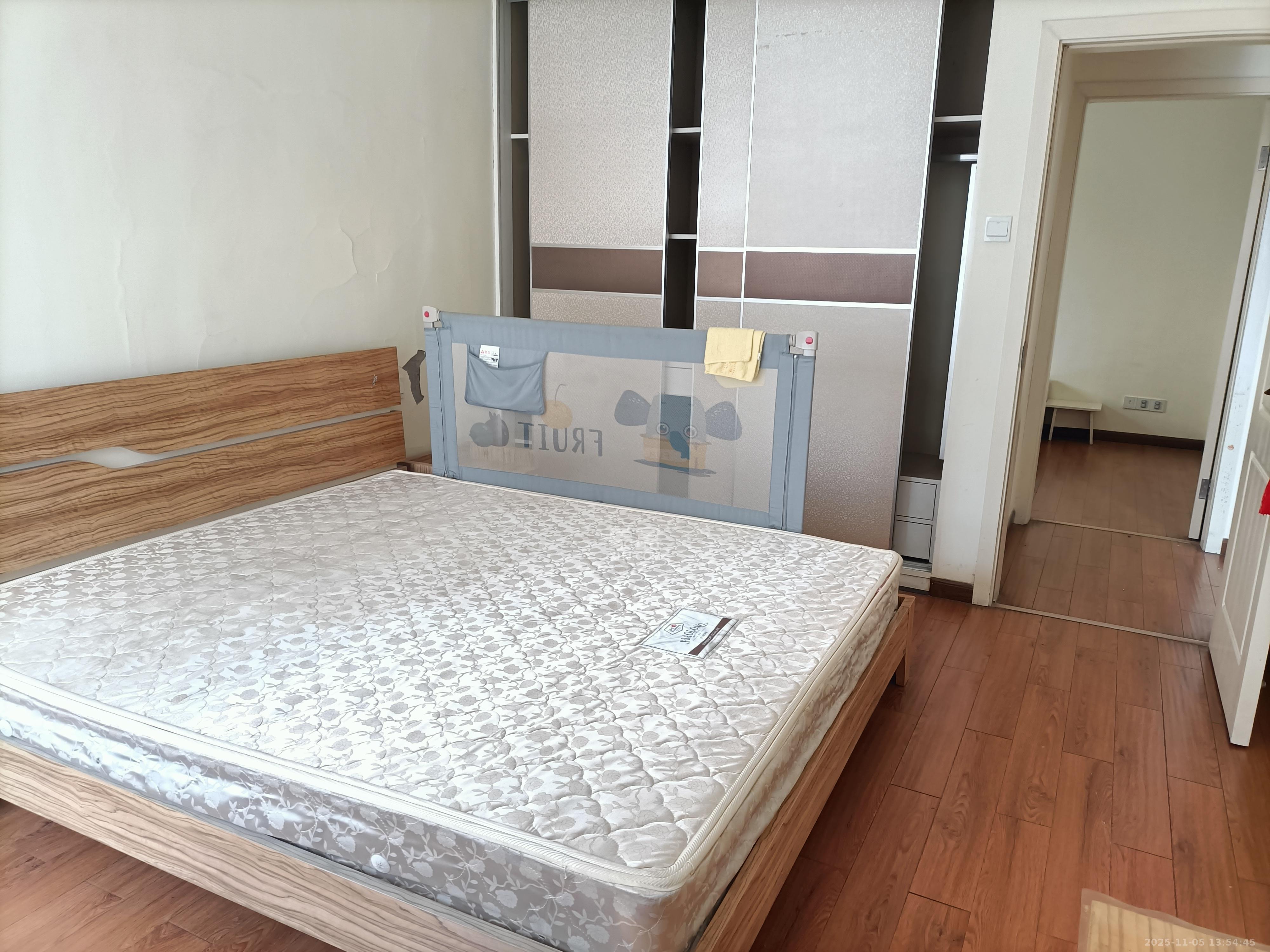 天骄福邸  2室1厅1卫    2600.0元/月室内图