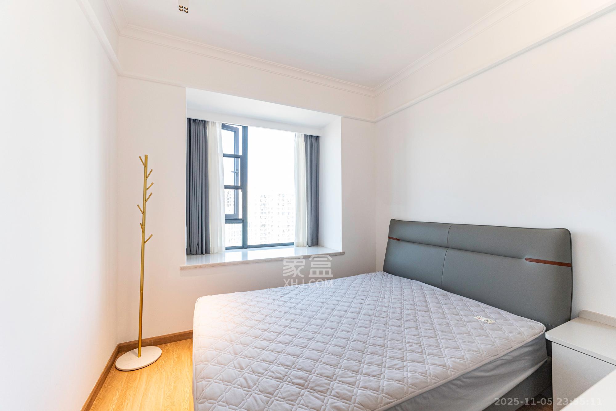 运达锦绣广场 3室2厅2卫 180.0万 运达锦绣广场 3室2厅2卫 180.0万卧室