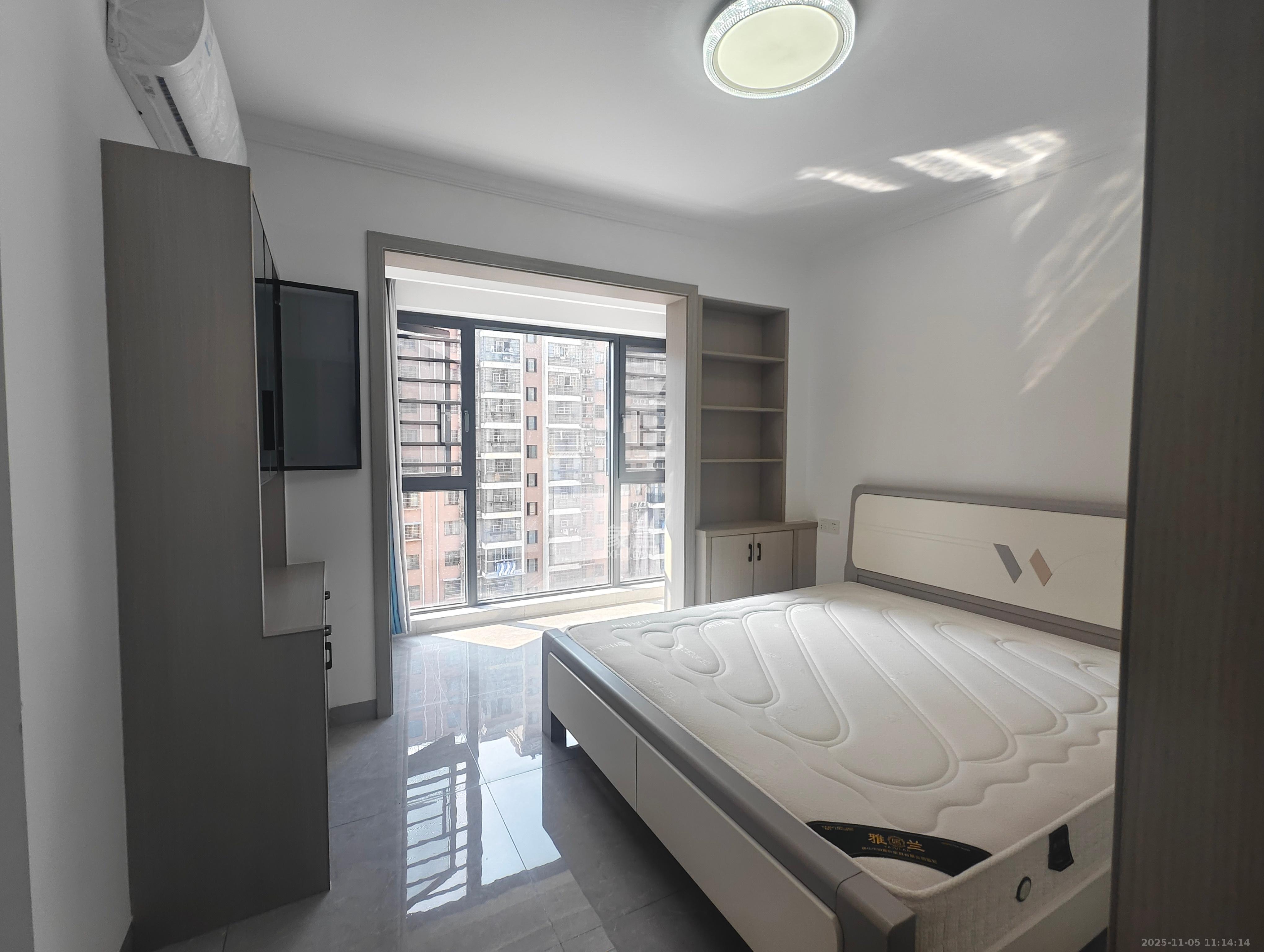 山水新城 2室1厅1卫 2000.0元/月 山水新城 2室1厅1卫 2000.0元/月室内图