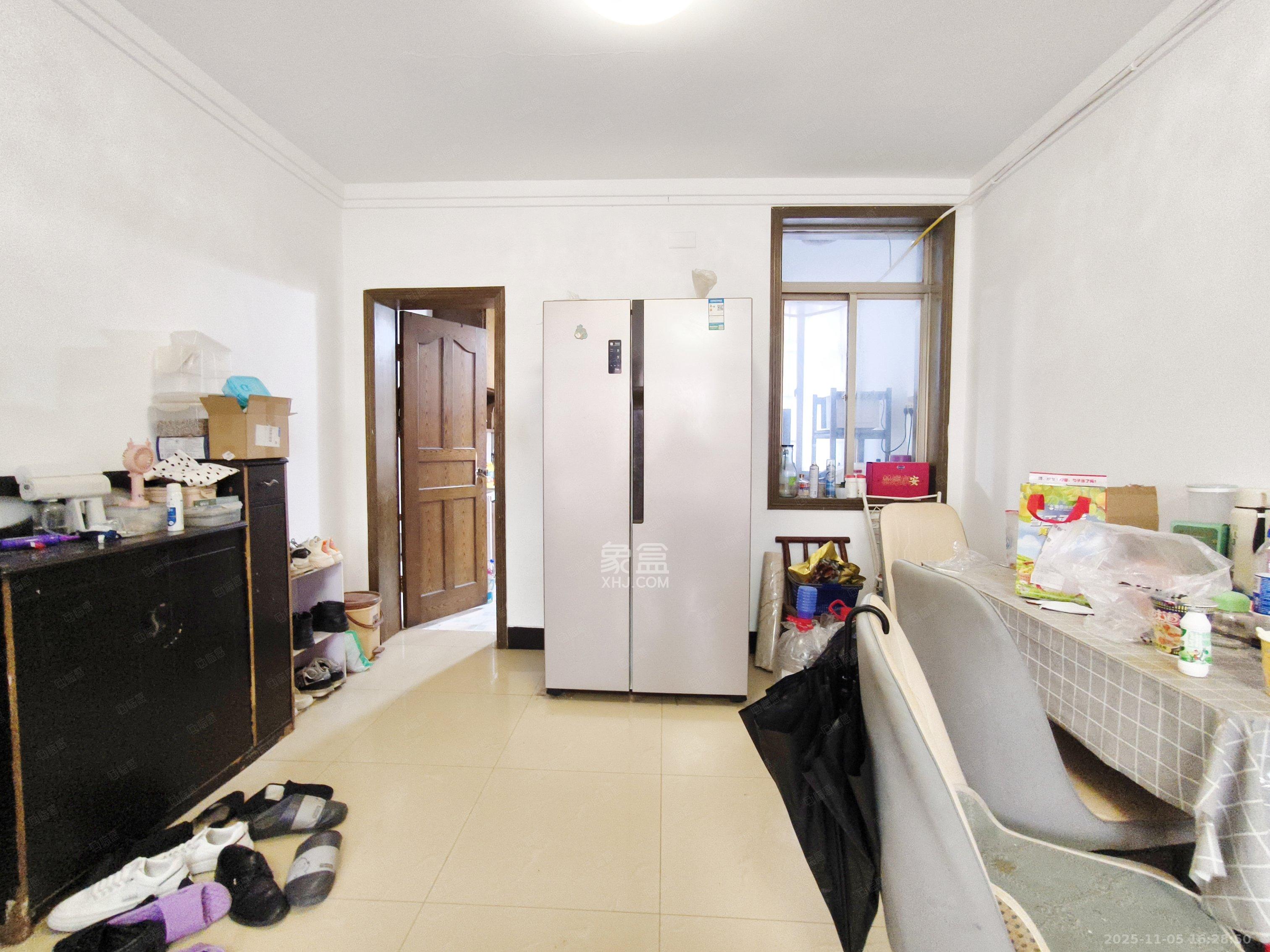 桔洲新苑(观沙岭) 3室2厅2卫 2200.0元/月 桔洲新苑(观沙岭) 3室2厅2卫 2200.0元/月室内图