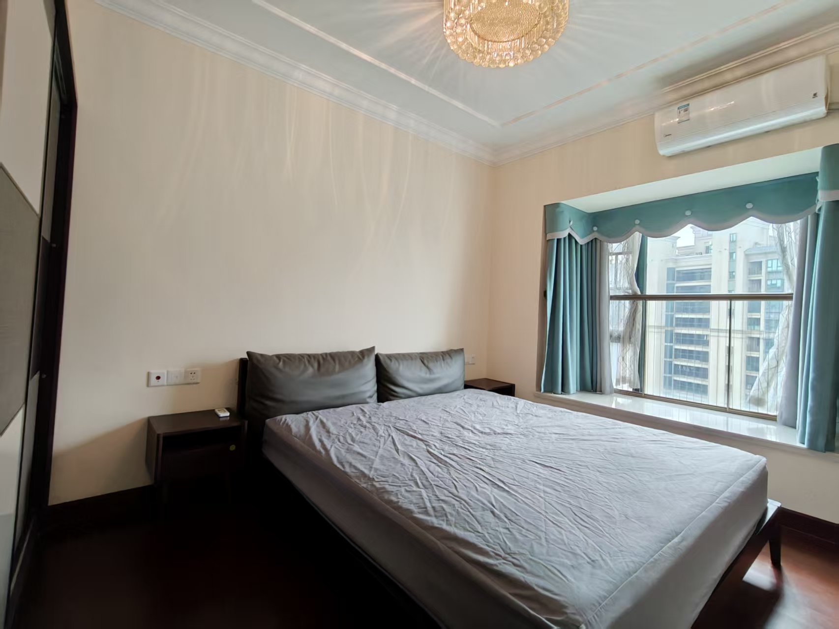 恒大绿洲 2室2厅1卫 1700.0元/月 恒大绿洲 2室2厅1卫 1700.0元/月室内图