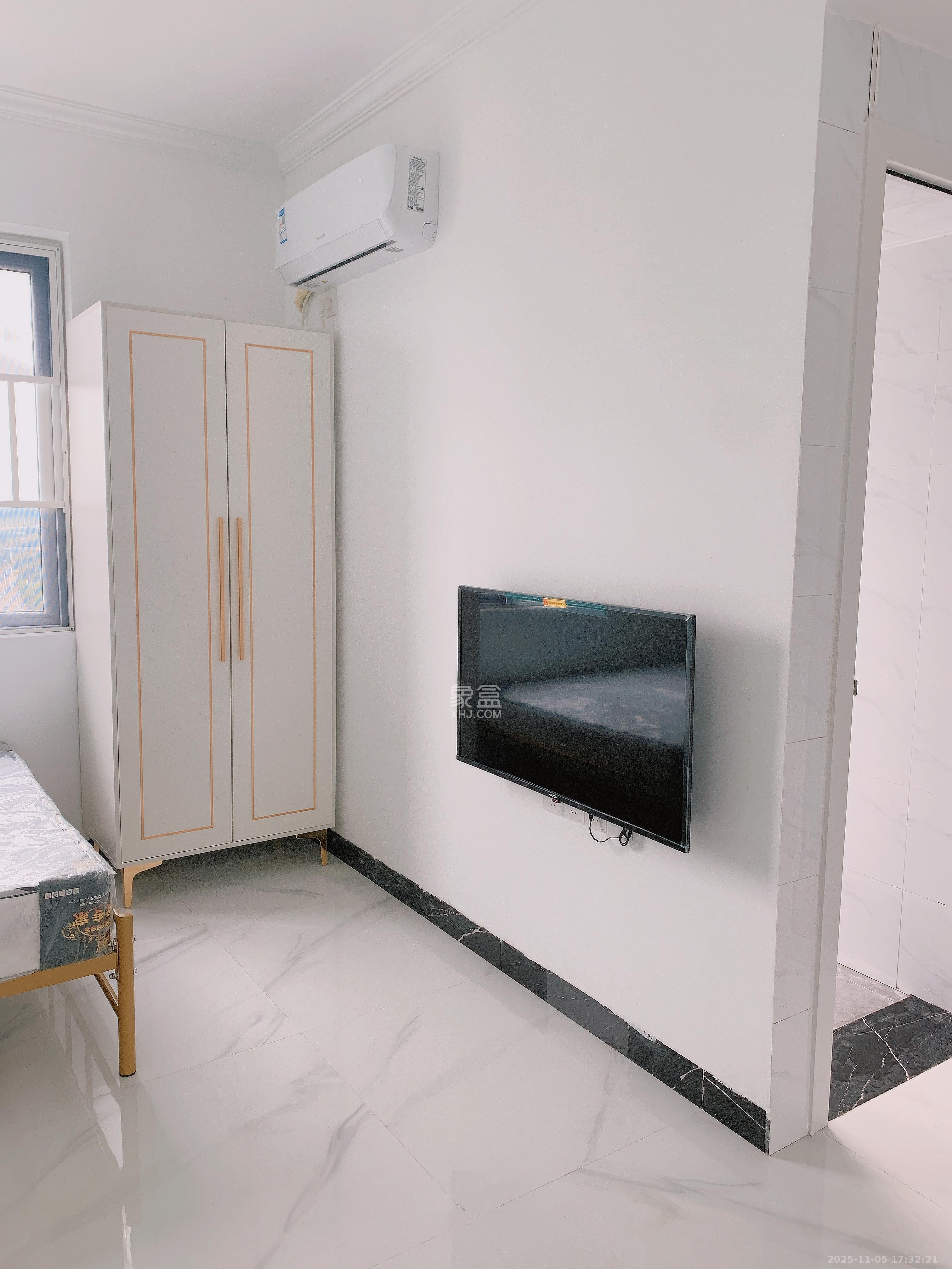 鑫利家园 1室1厅1卫 1400.0元/月 鑫利家园 1室1厅1卫 1400.0元/月室内图