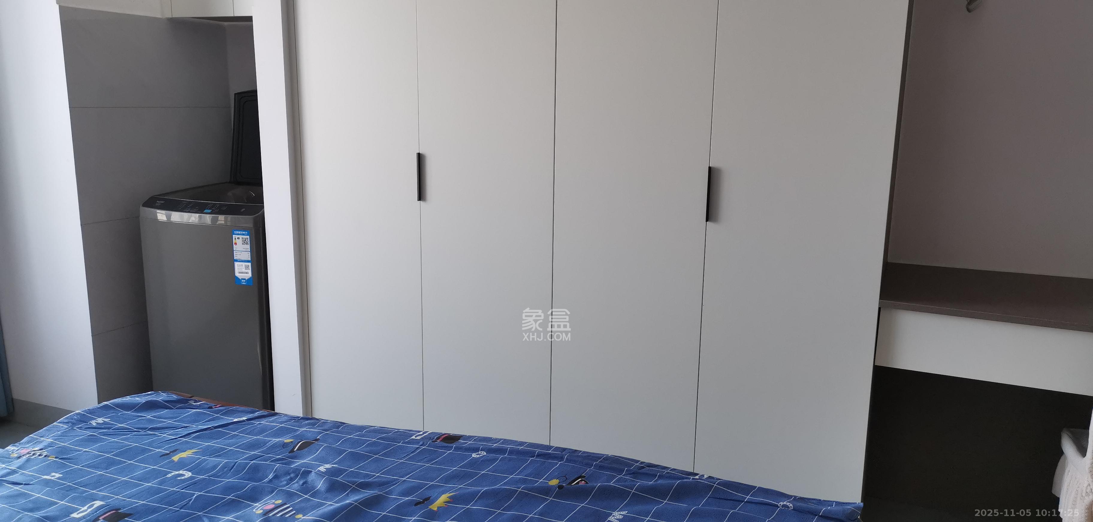 中海珑悦府  1室0厅0卫    1300.0元/月室内图