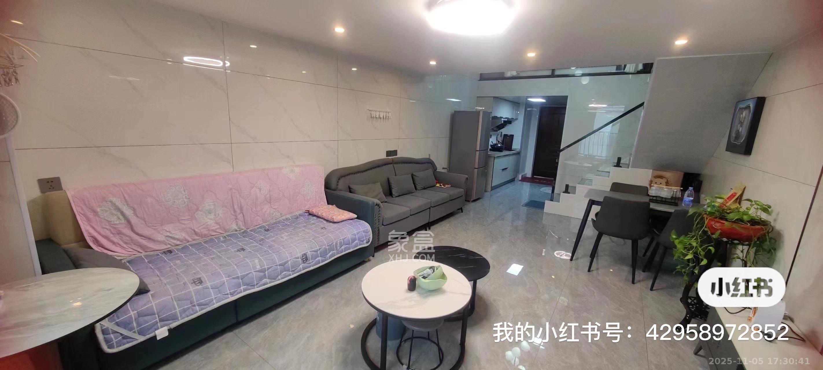 梅溪湖金茂湾 2室2厅3卫 2000.0元/月 梅溪湖金茂湾 2室2厅3卫 2000.0元/月室内图