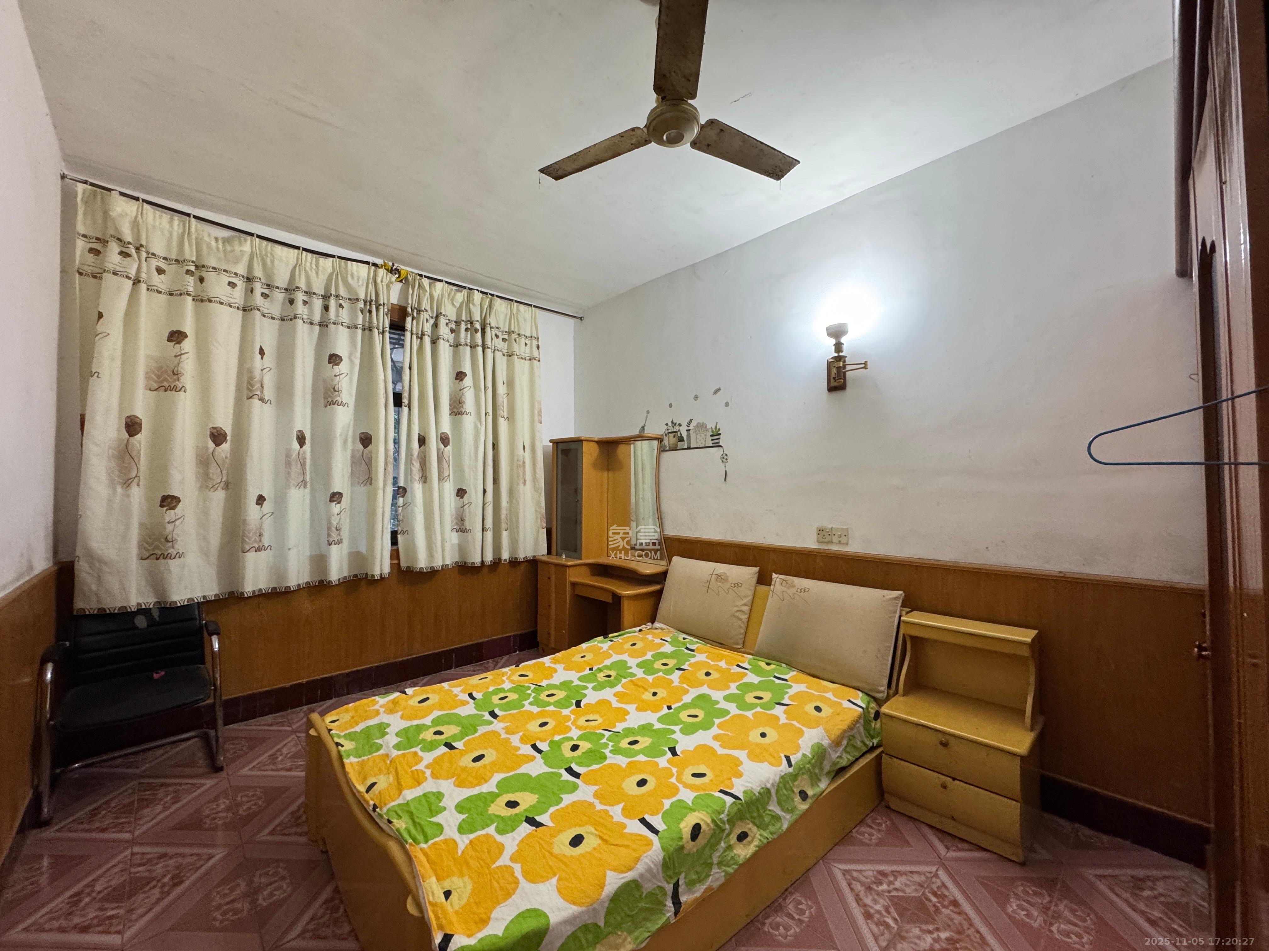 路桥宿舍 2室1厅1卫 1000.0元/月 路桥宿舍 2室1厅1卫 1000.0元/月室内图