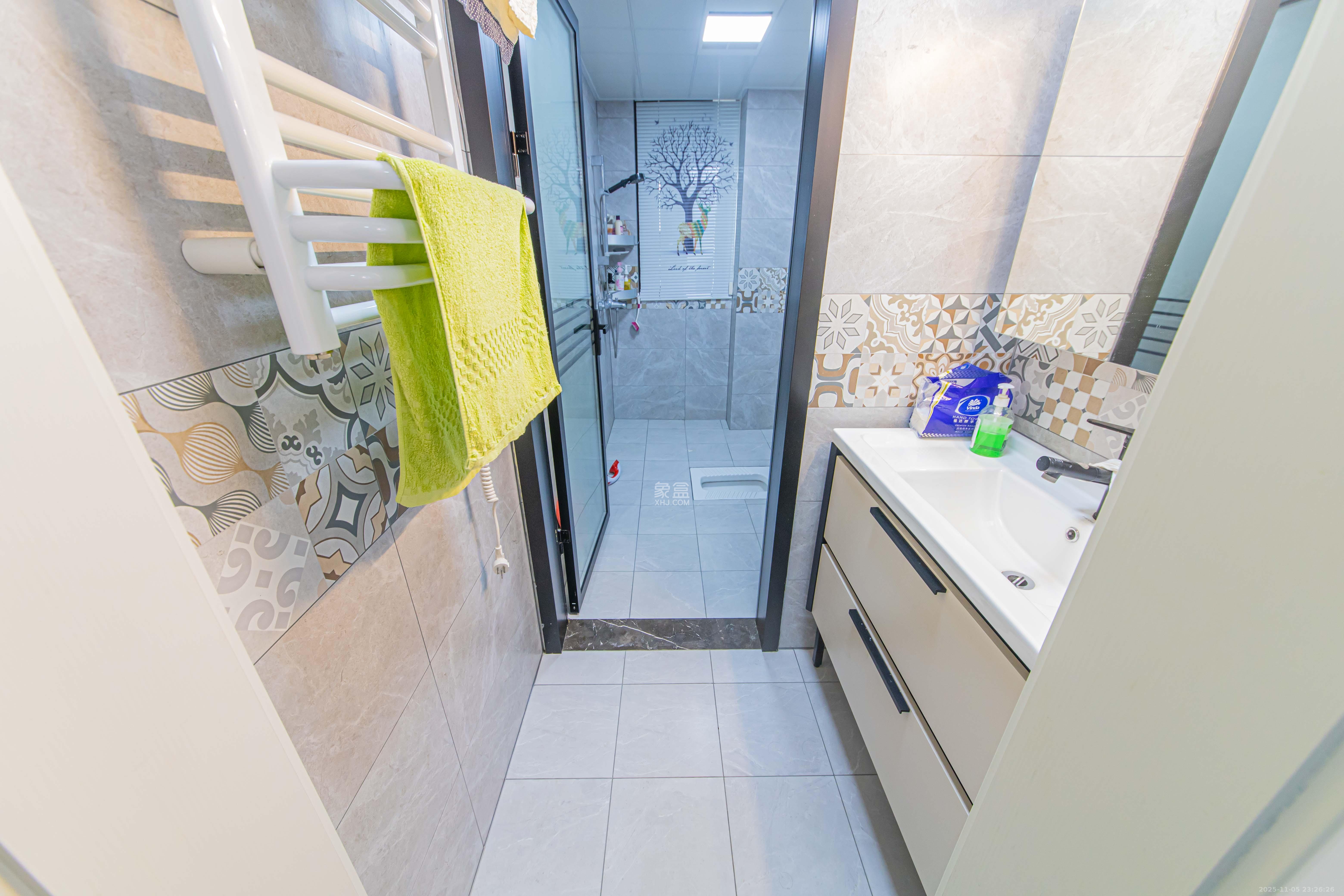 大唐印象二期御府 3室2厅2卫 132.0万 大唐印象二期御府 3室2厅2卫 132.0万卫生间