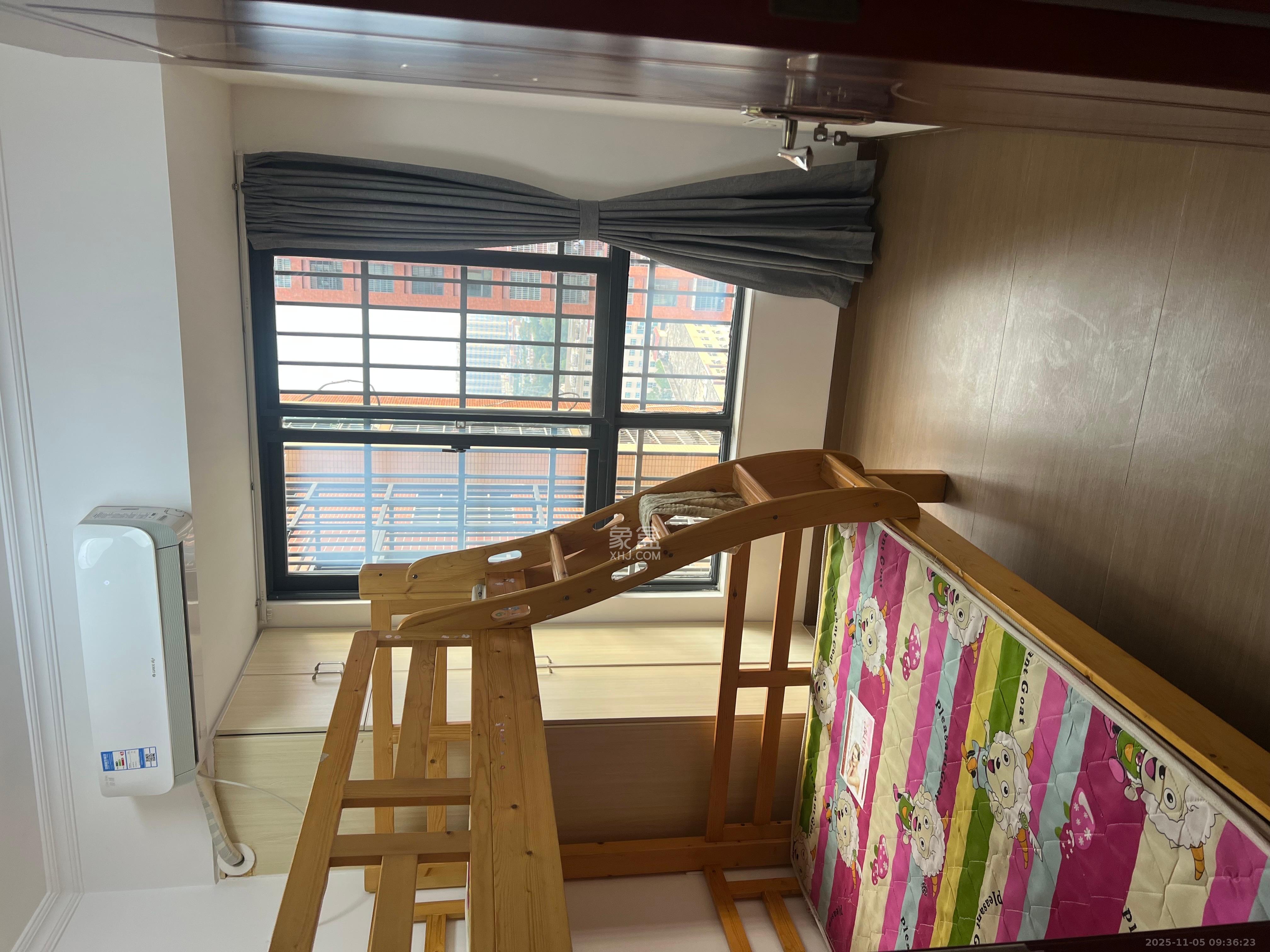 海德公园  4室2厅2卫    2280.0元/月室内图