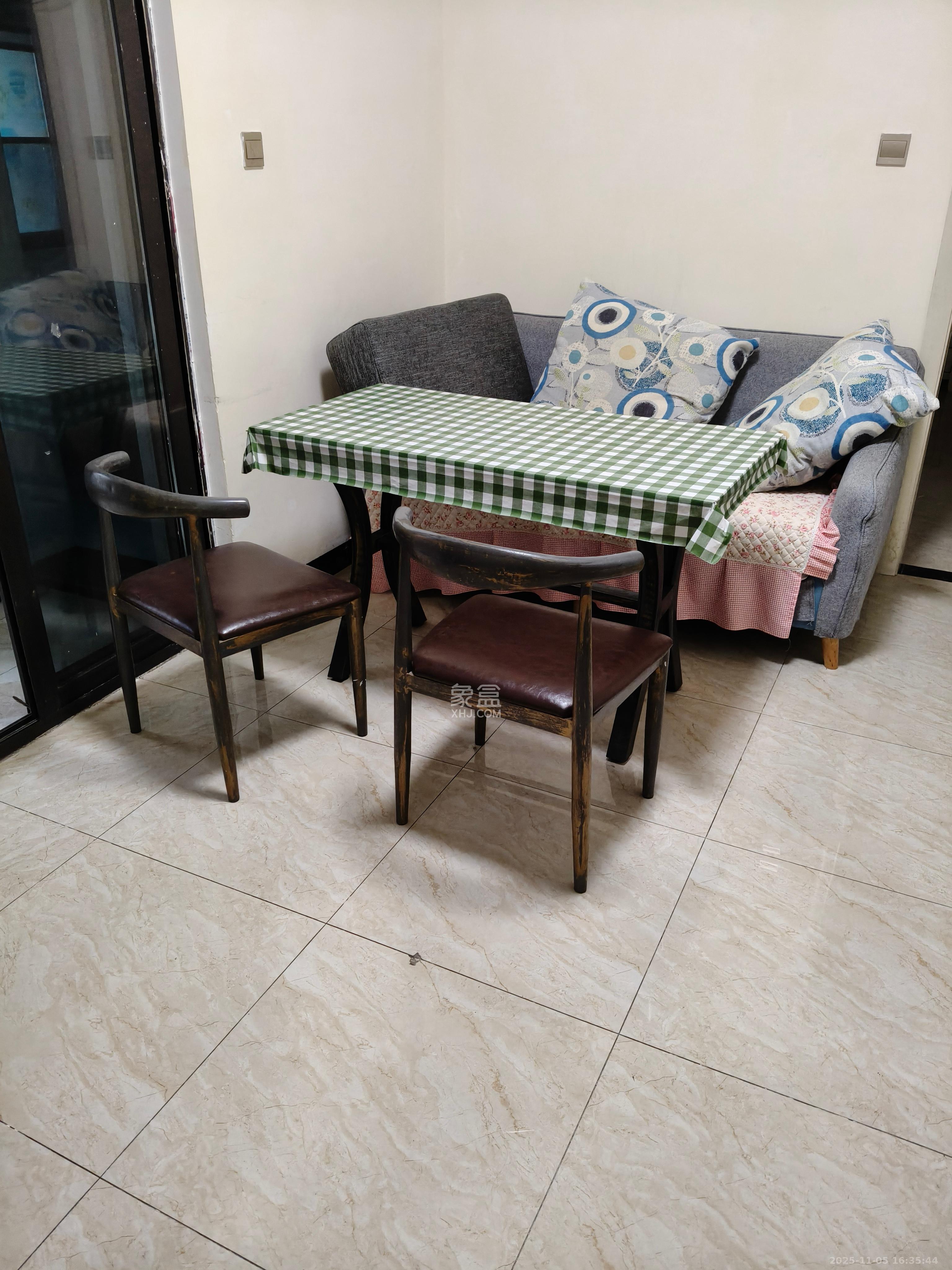 财汇新天地（财汇商务广场）  1室0厅0卫    1200.0元/月