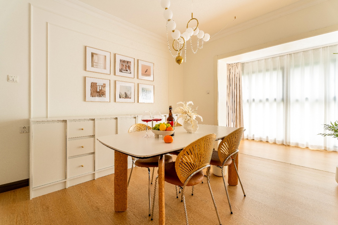 保利中央海岸一二期 3室2厅2卫 199.0万 保利中央海岸一二期 3室2厅2卫 199.0万室内图