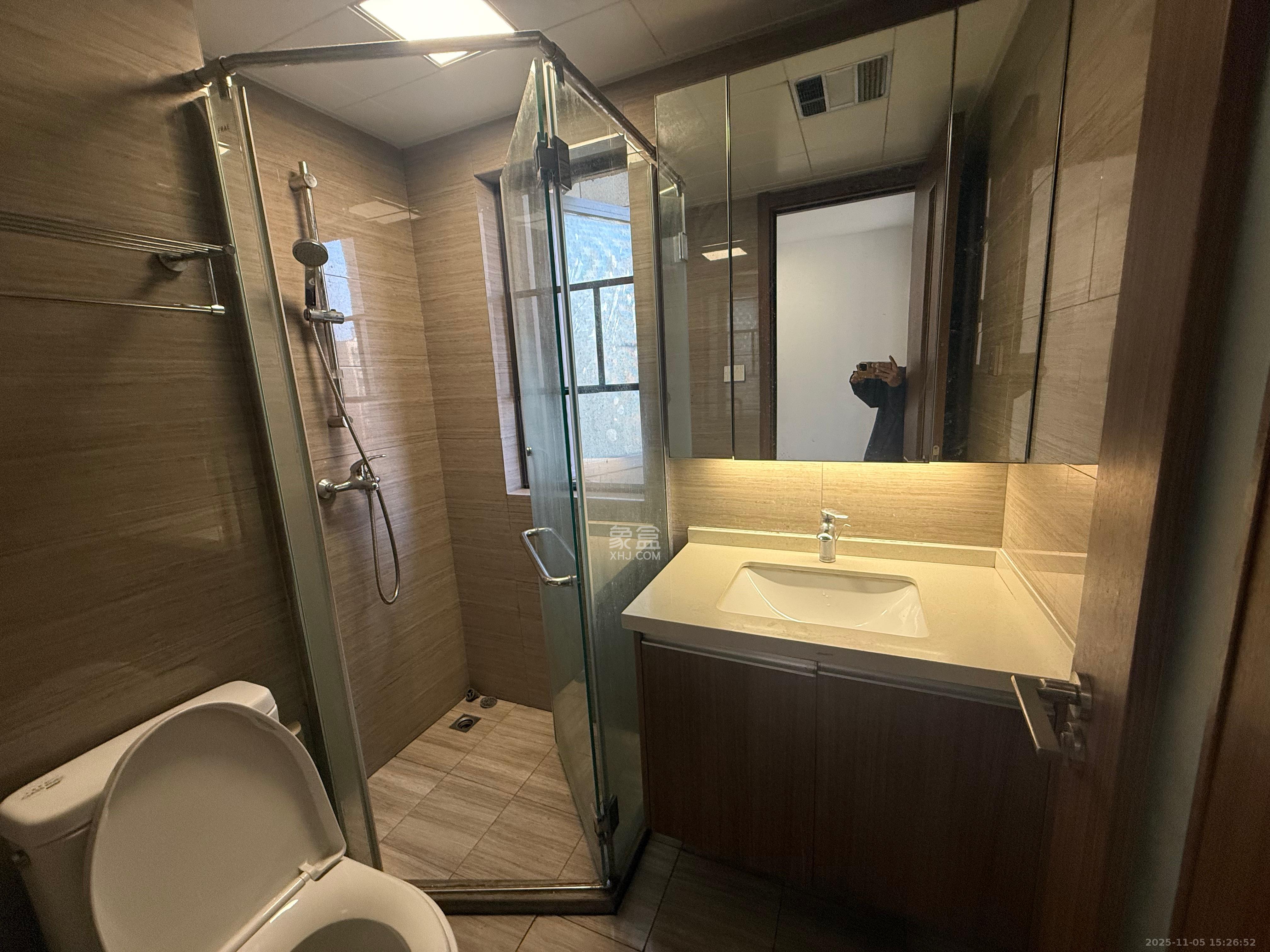 阳光城尚东湾青柠园 3室2厅2卫 2500.0元/月 阳光城尚东湾青柠园 3室2厅2卫 2500.0元/月室内图