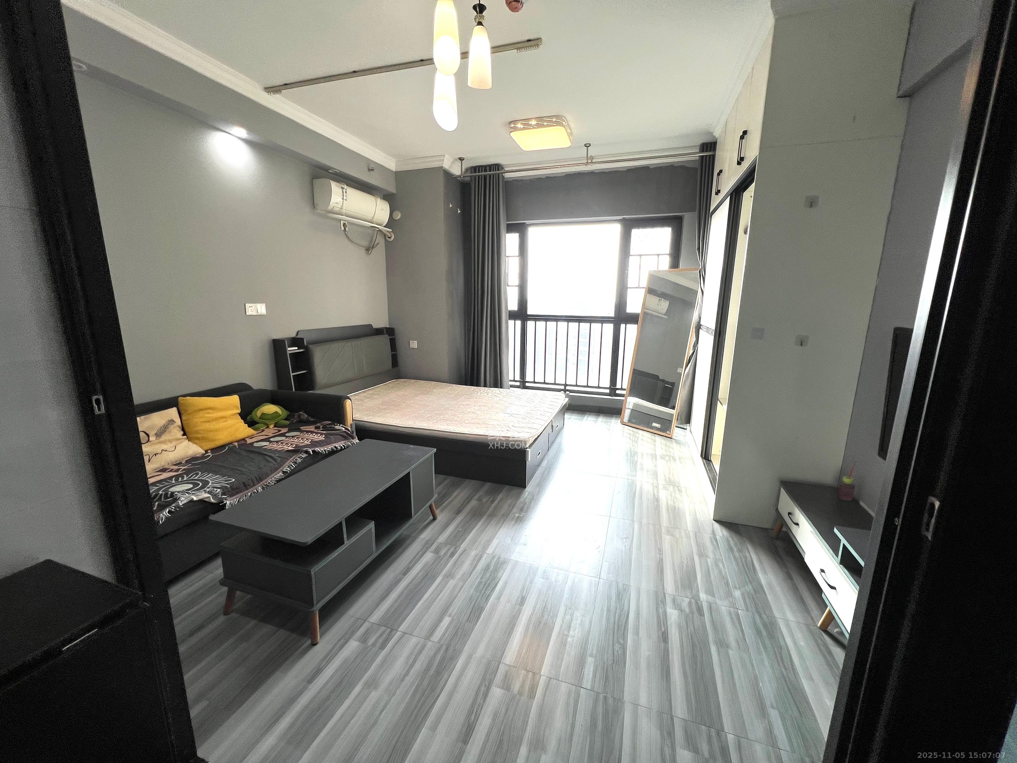 金科时代中心 1室1厅1卫 1350.0元/月 金科时代中心 1室1厅1卫 1350.0元/月室内图