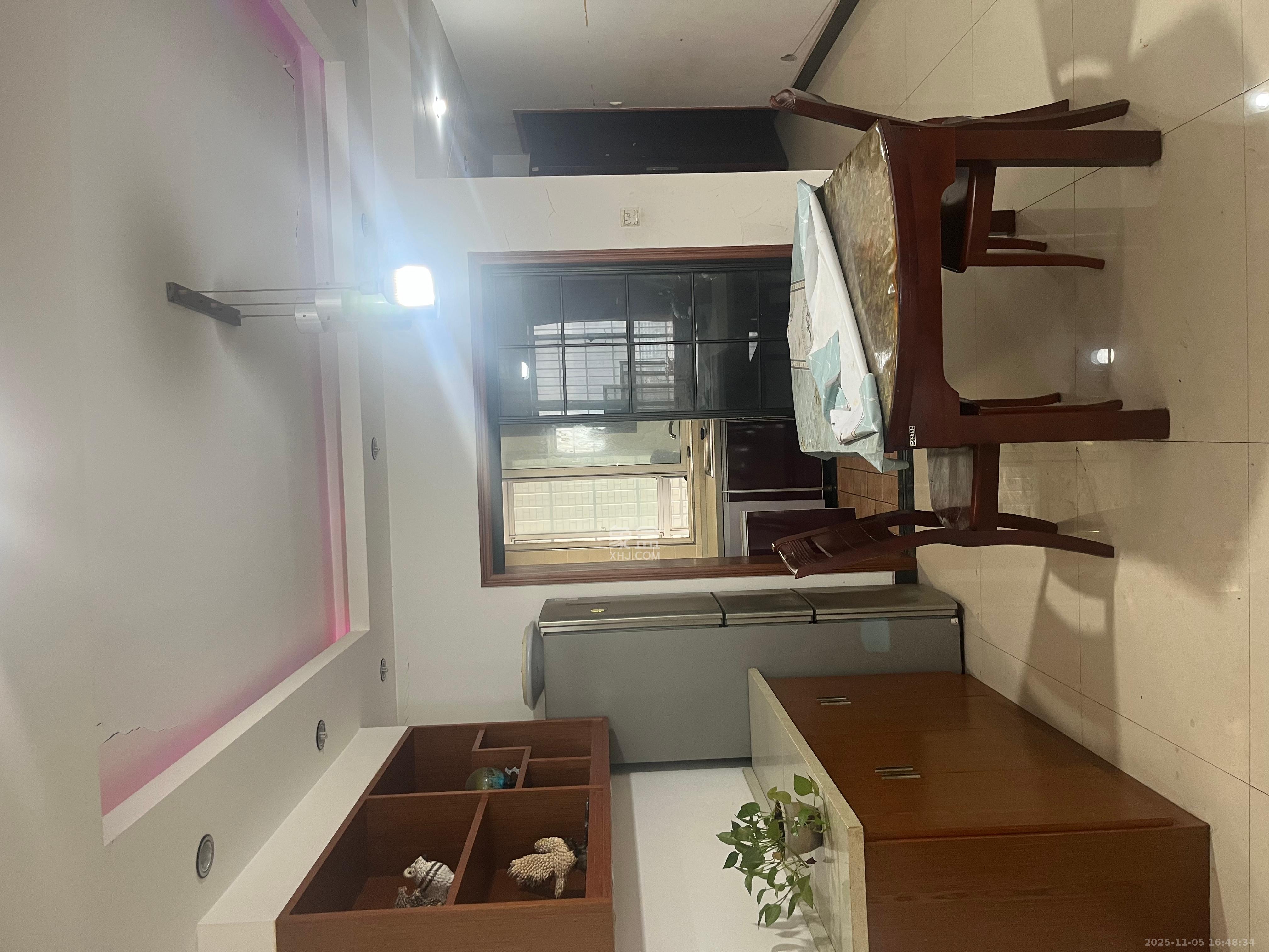 增辉凯旋帝景 4室2厅2卫 2500.0元/月 增辉凯旋帝景 4室2厅2卫 2500.0元/月室内图