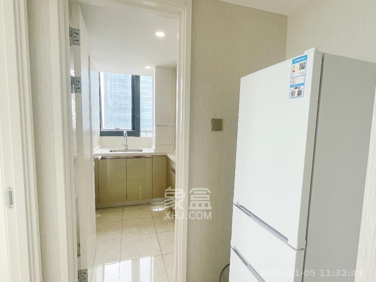 华远华时代 4室1厅2卫 4500.0元/月 华远华时代 4室1厅2卫 4500.0元/月室内图