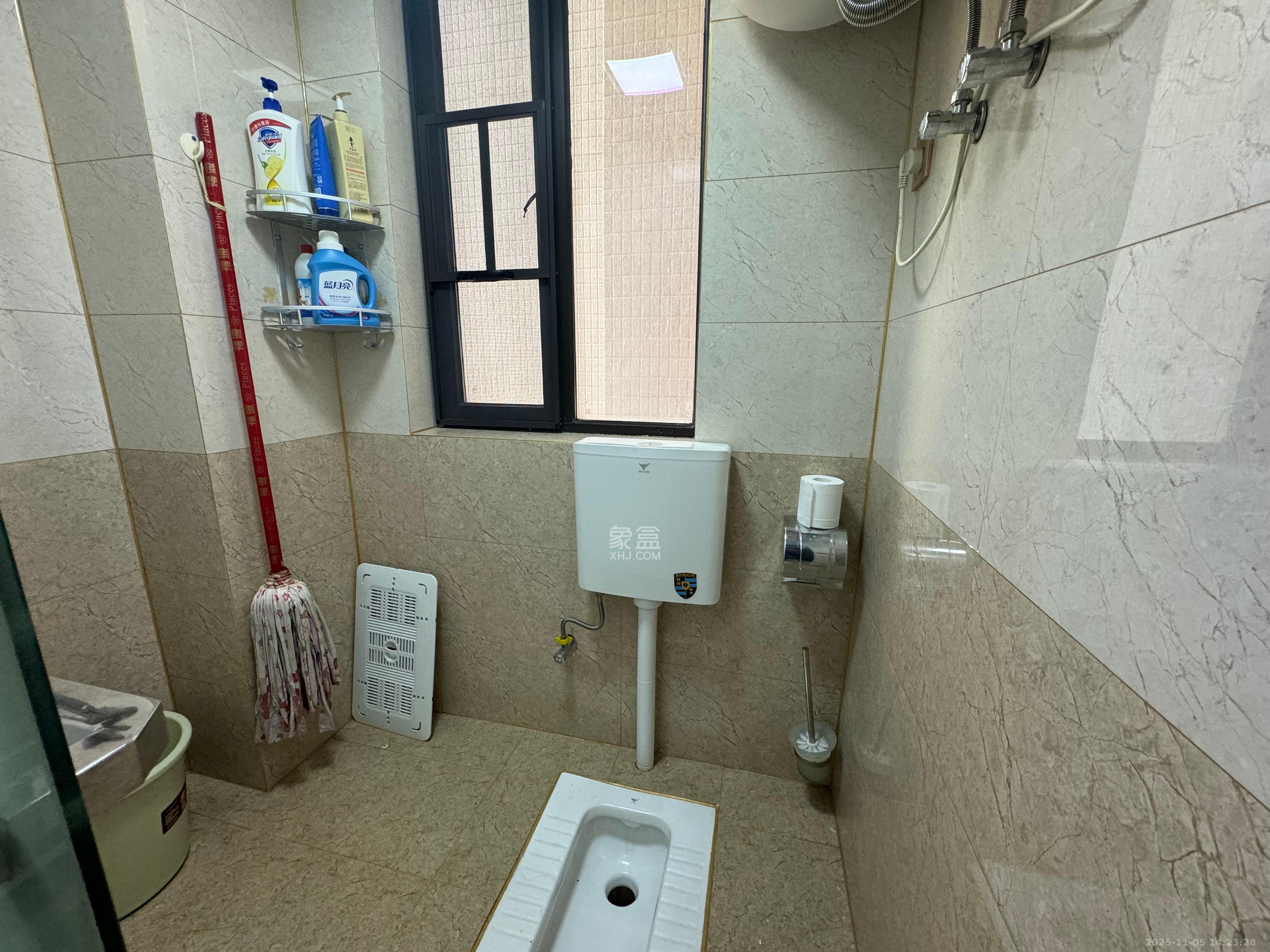 上园商住小区  3室2厅1卫    3500.0元/月室内图