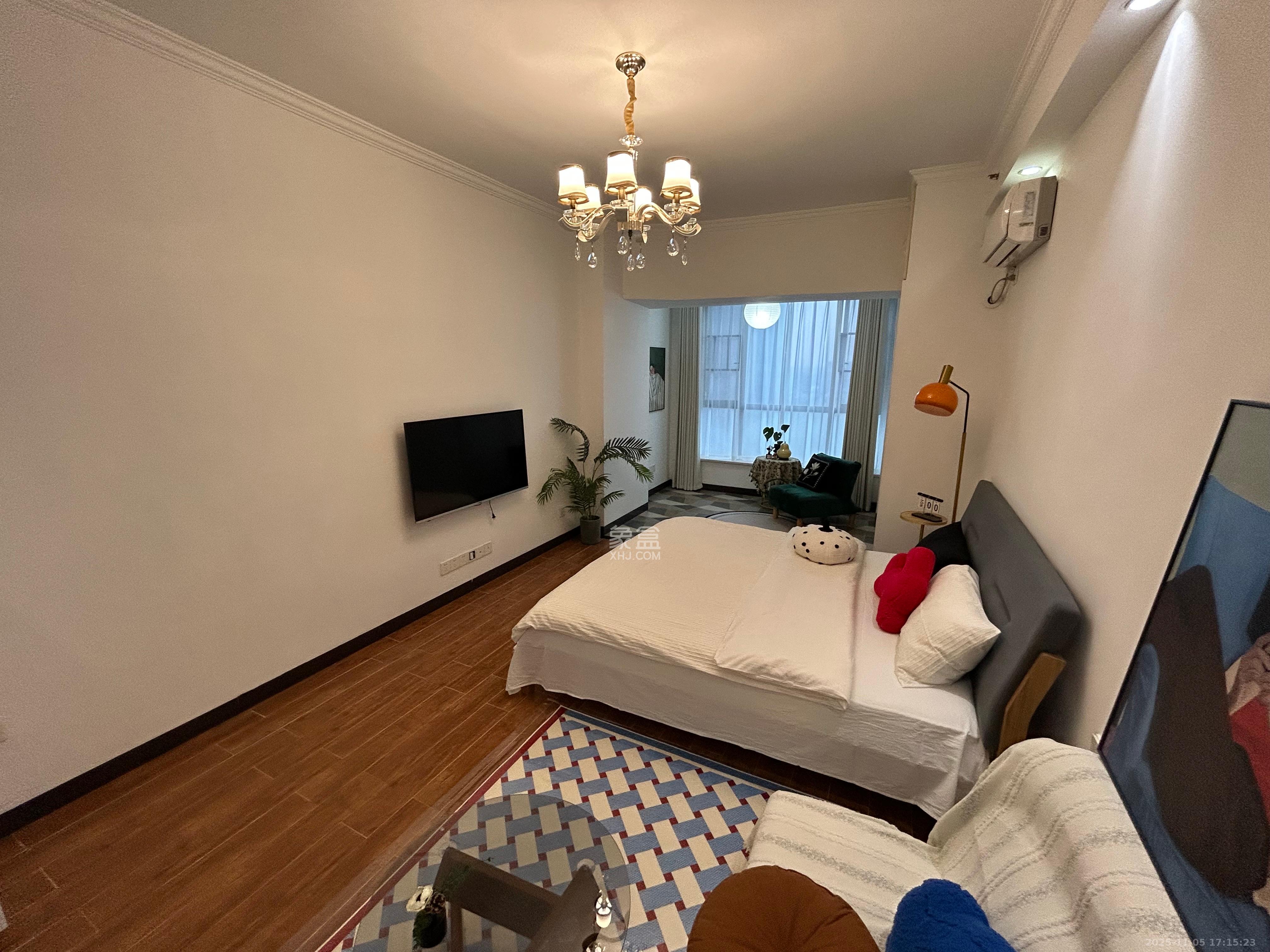 梅溪国际公寓（步步高新天地）  1室1厅1卫    2000.0元/月室内图