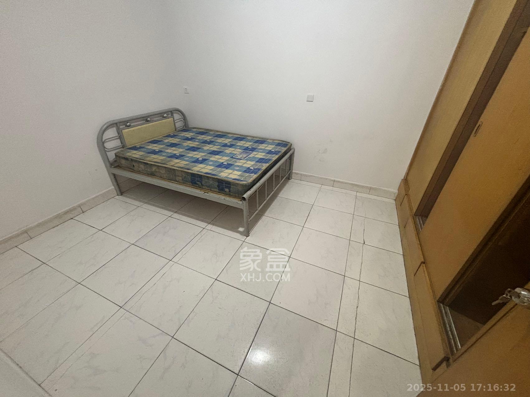 红星糖酒城  1室0厅0卫    900.0元/月室内图