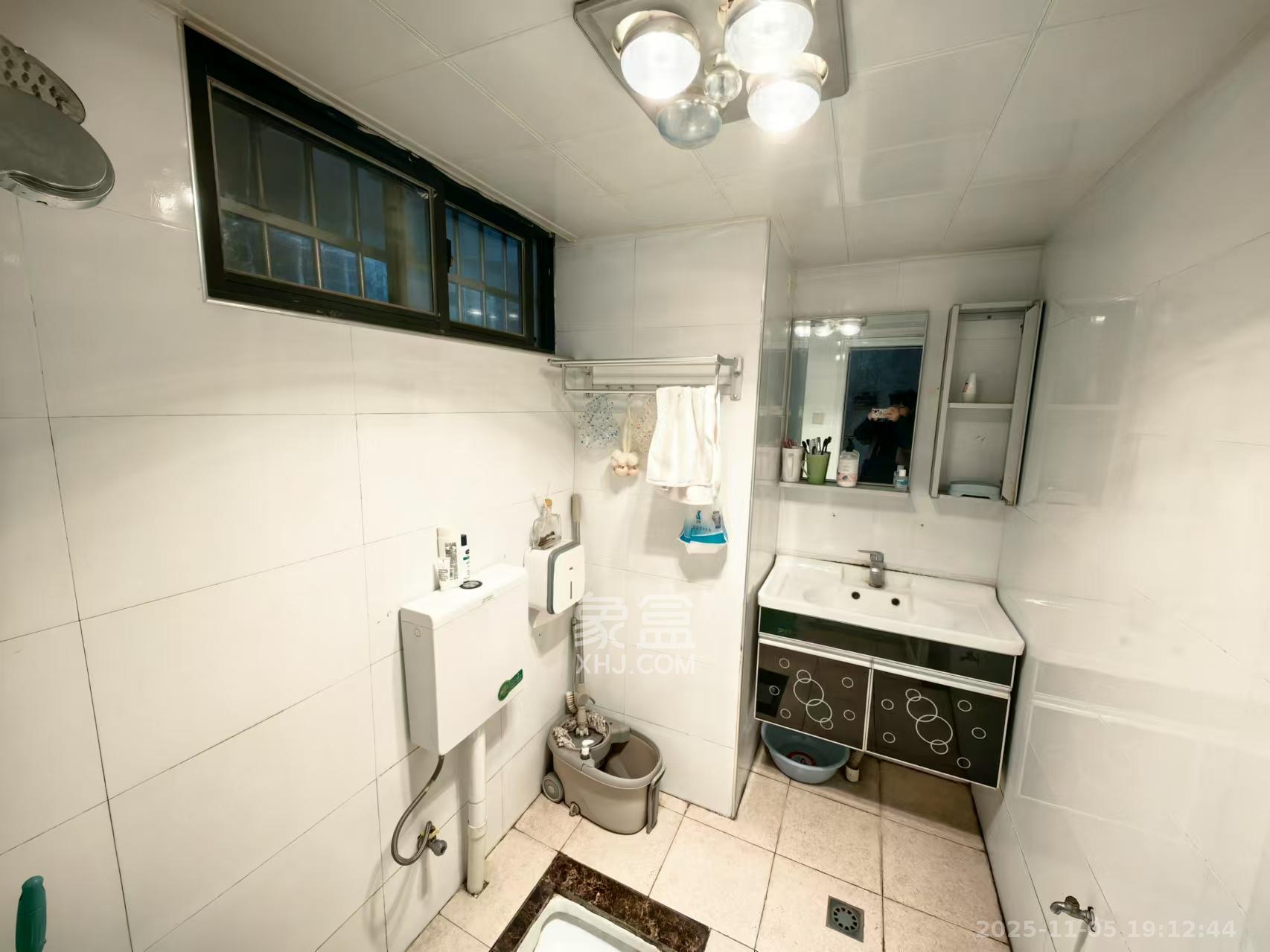 兴威帕克水岸  2室2厅1卫    1700.0元/月室内图