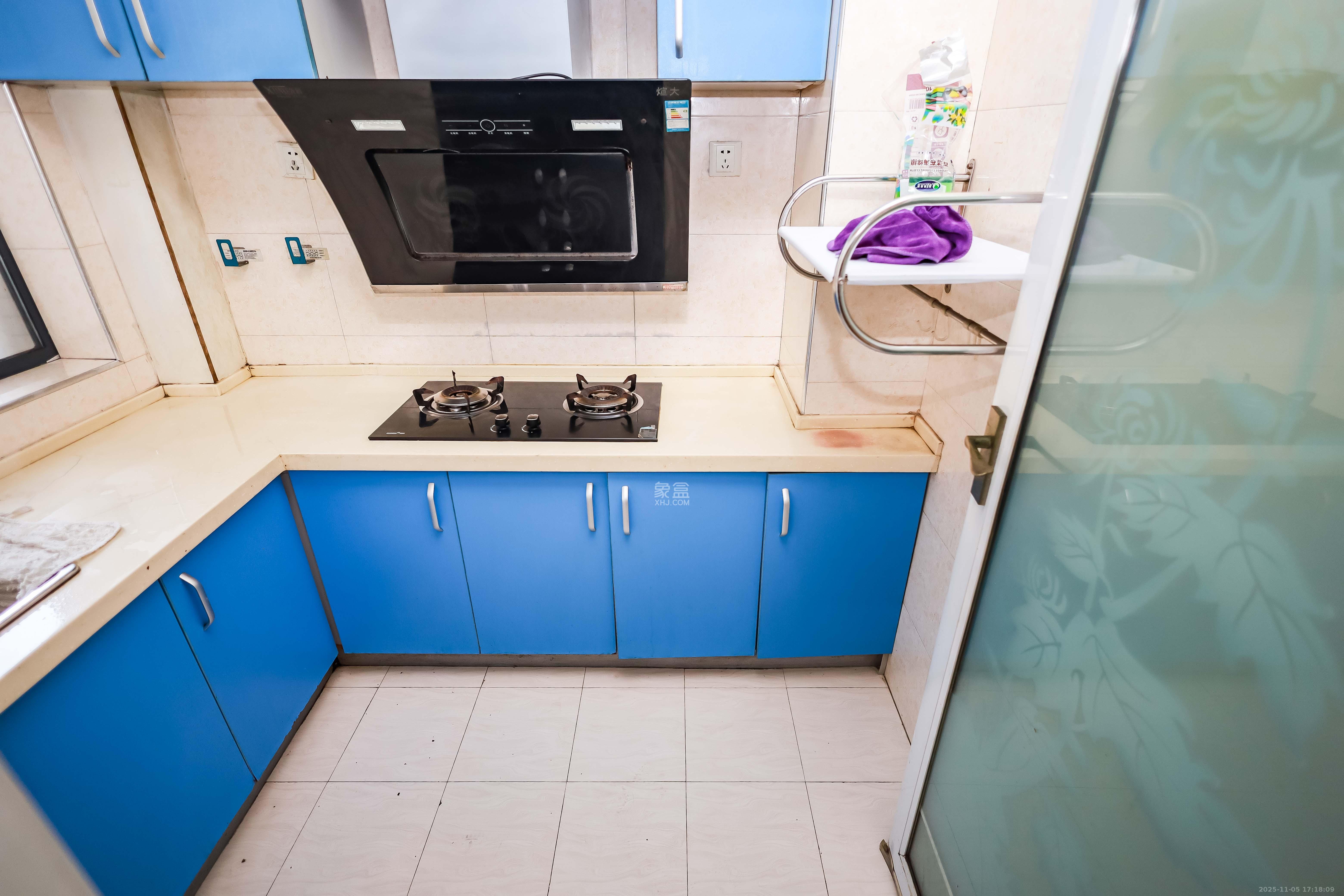 莱茵城  1室2厅1卫    88.0万厨房