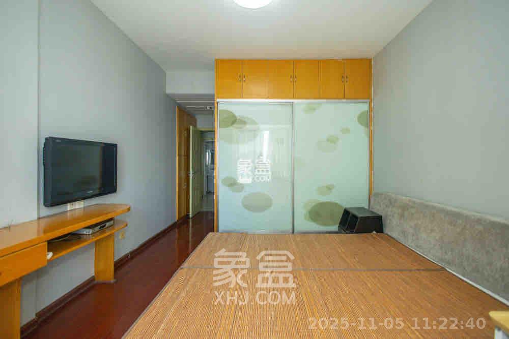 紫晶城 3室2厅1卫 1800.0元/月 紫晶城 3室2厅1卫 1800.0元/月室内图