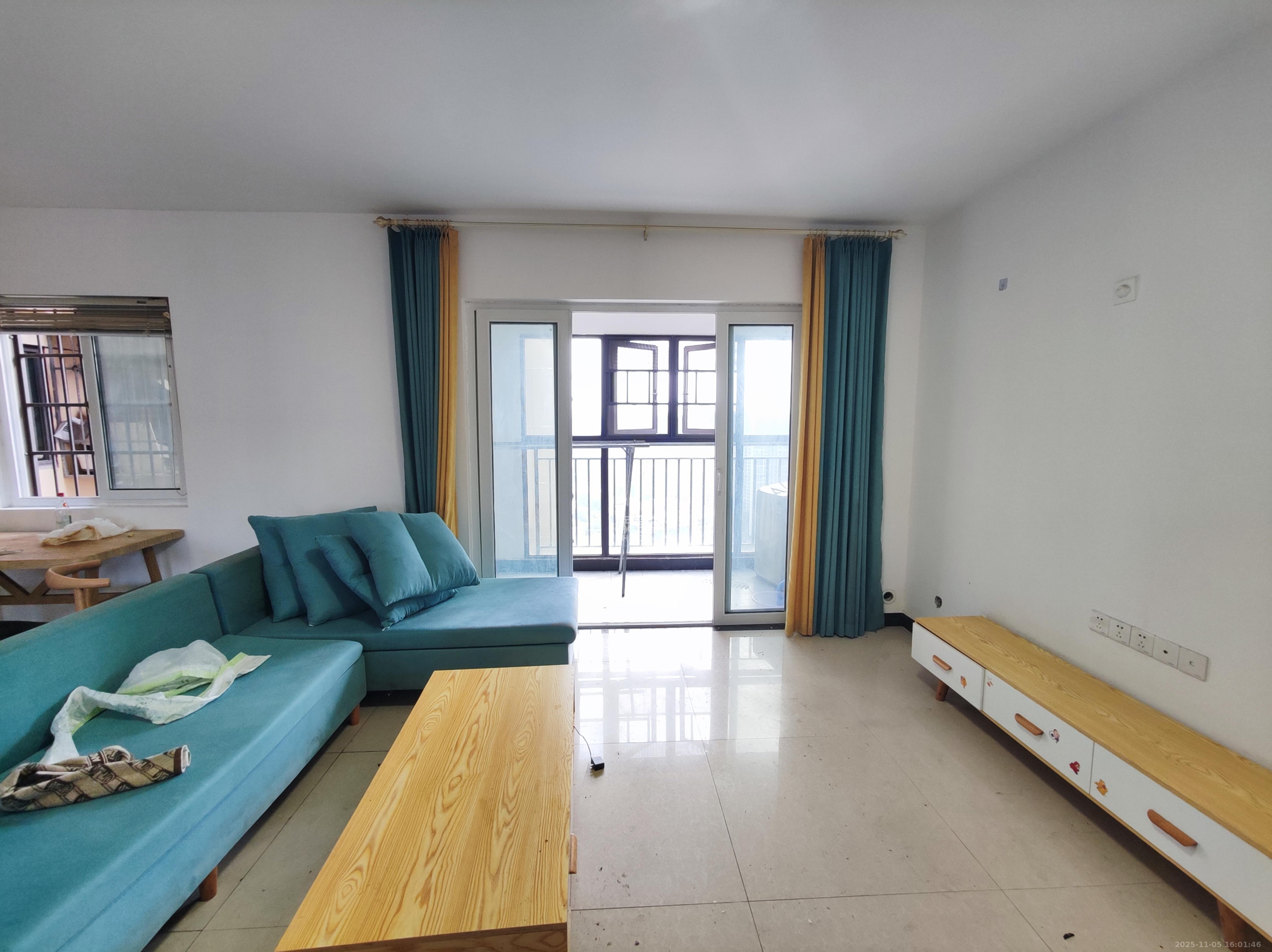 金科世界城 4室2厅2卫 2500.0元/月 金科世界城 4室2厅2卫 2500.0元/月室内图