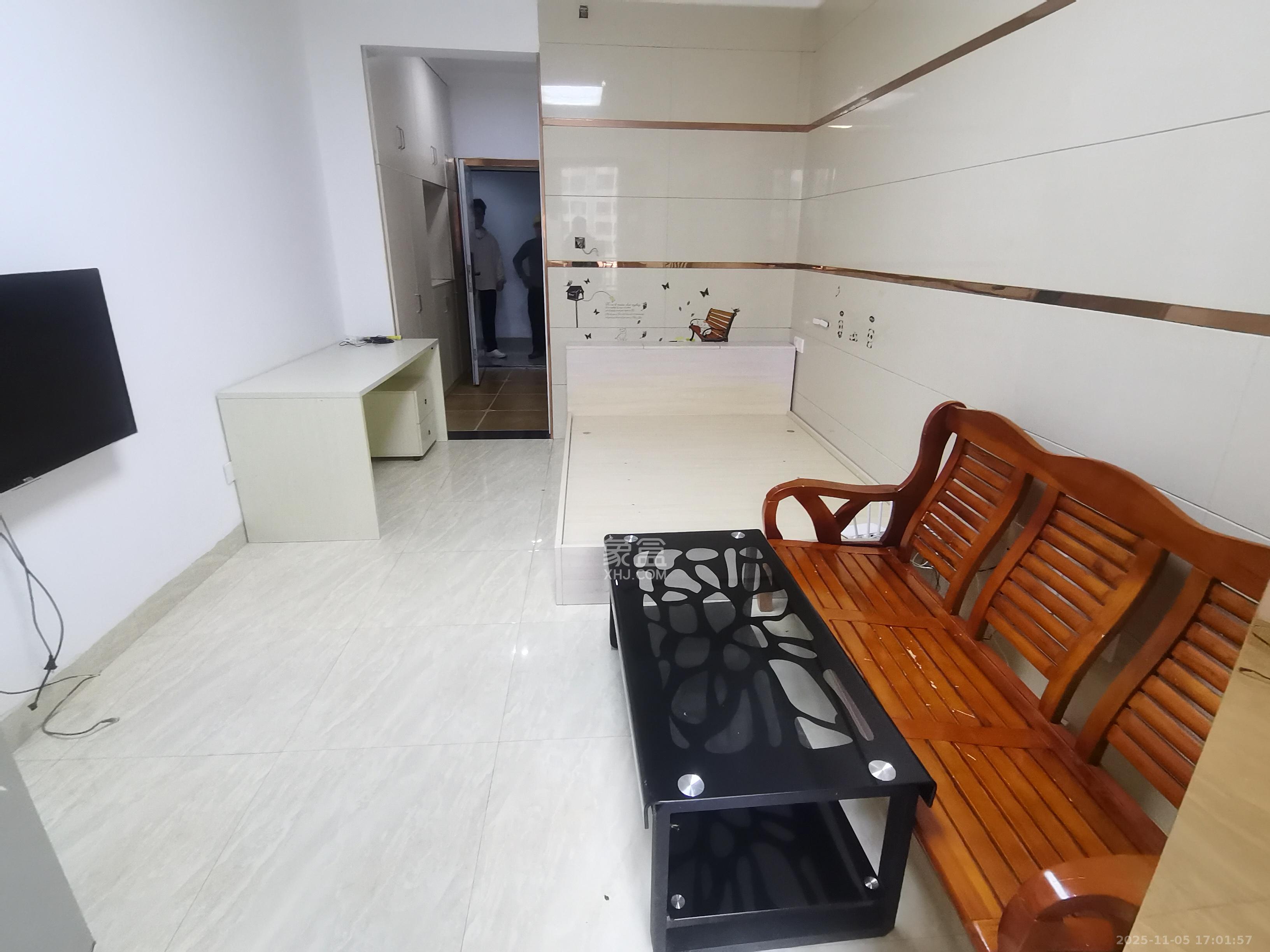 怡海星城 1室1厅1卫 900.0元/月 怡海星城 1室1厅1卫 900.0元/月室内图