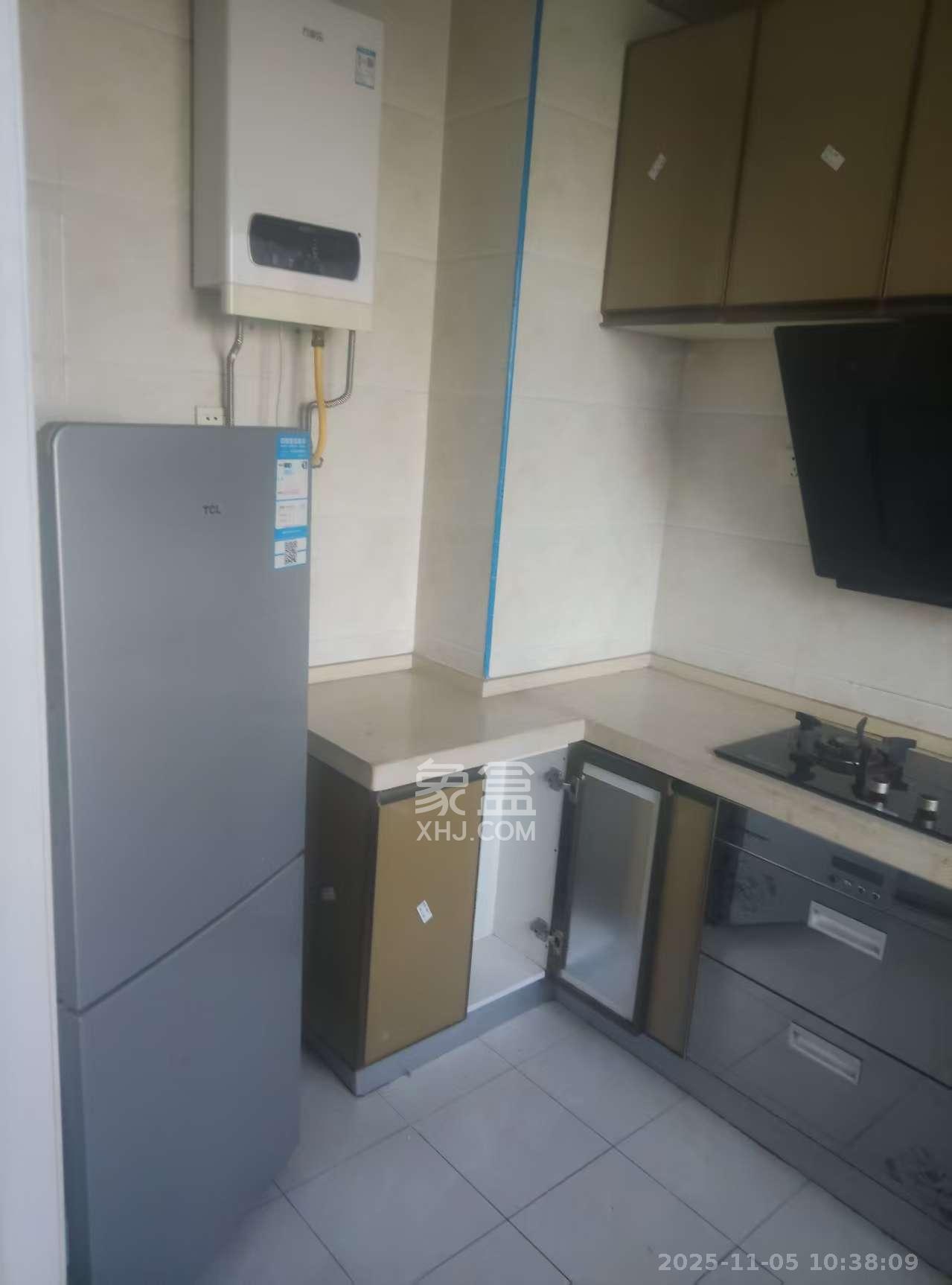 长沙欧洲城  3室2厅1卫    2700.0元/月室内图