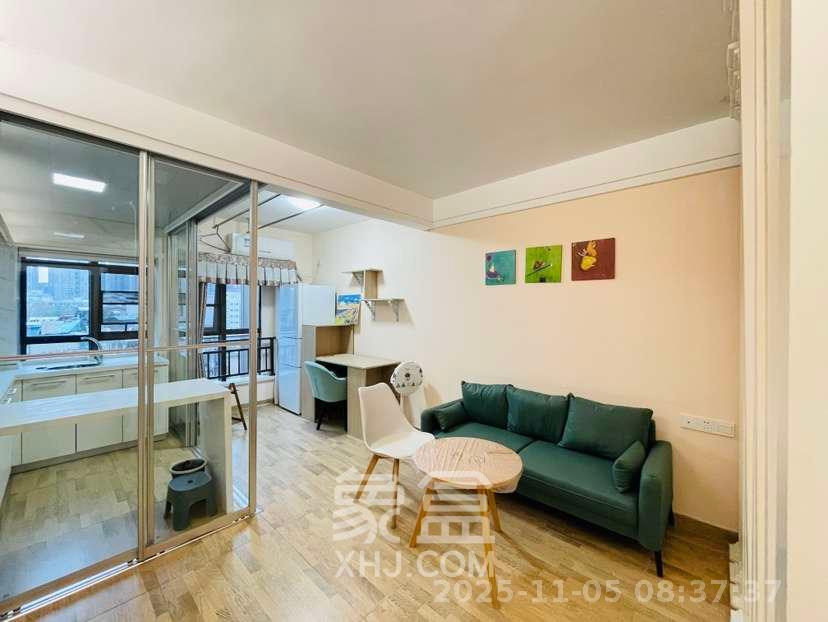 大财门公寓 1室1厅1卫 2500.0元/月 大财门公寓 1室1厅1卫 2500.0元/月室内图