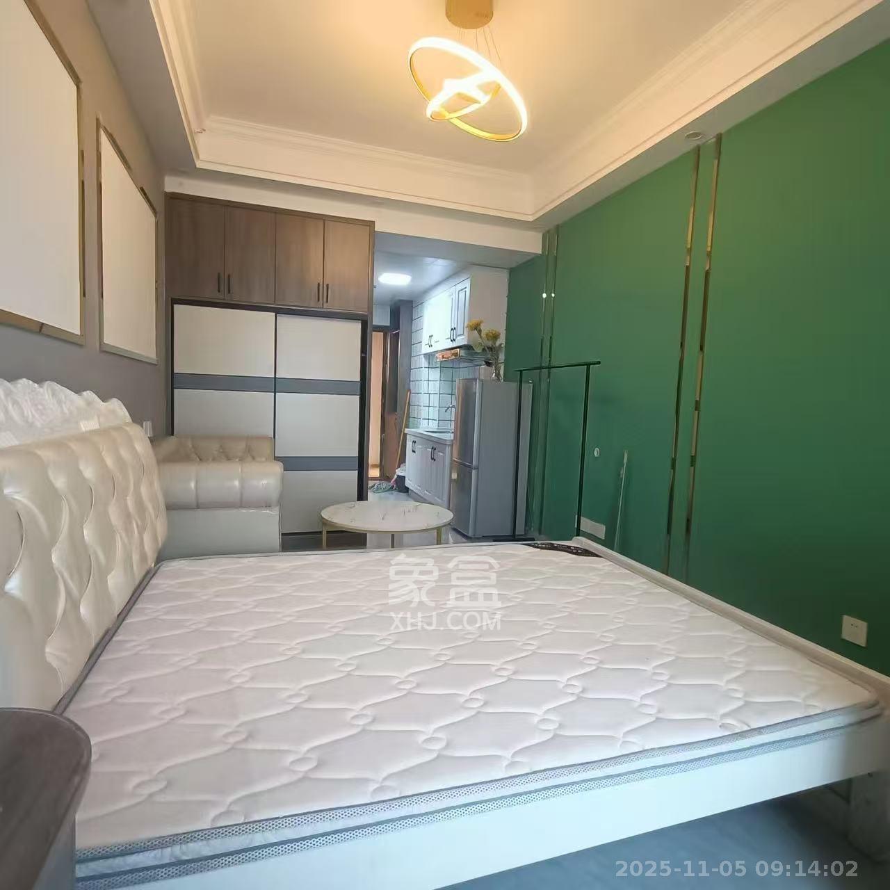 保利麓谷林语I区  1室1厅1卫    1500.0元/月室内图